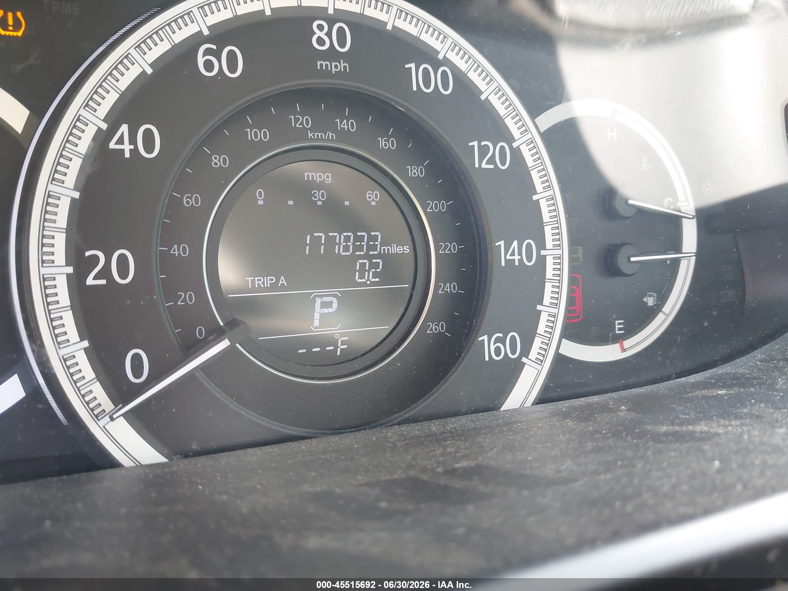 2015 Honda Accord Lx Серебряный vin: 1HGCR2F32FA072886