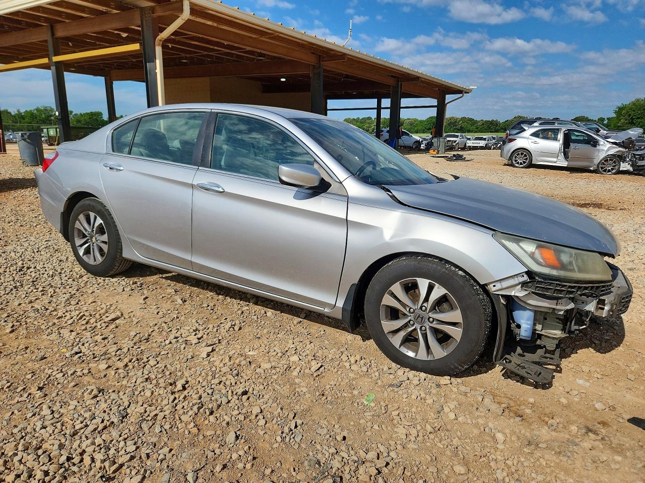 2015 Honda Accord Lx Silver vin: 1HGCR2F32FA085475