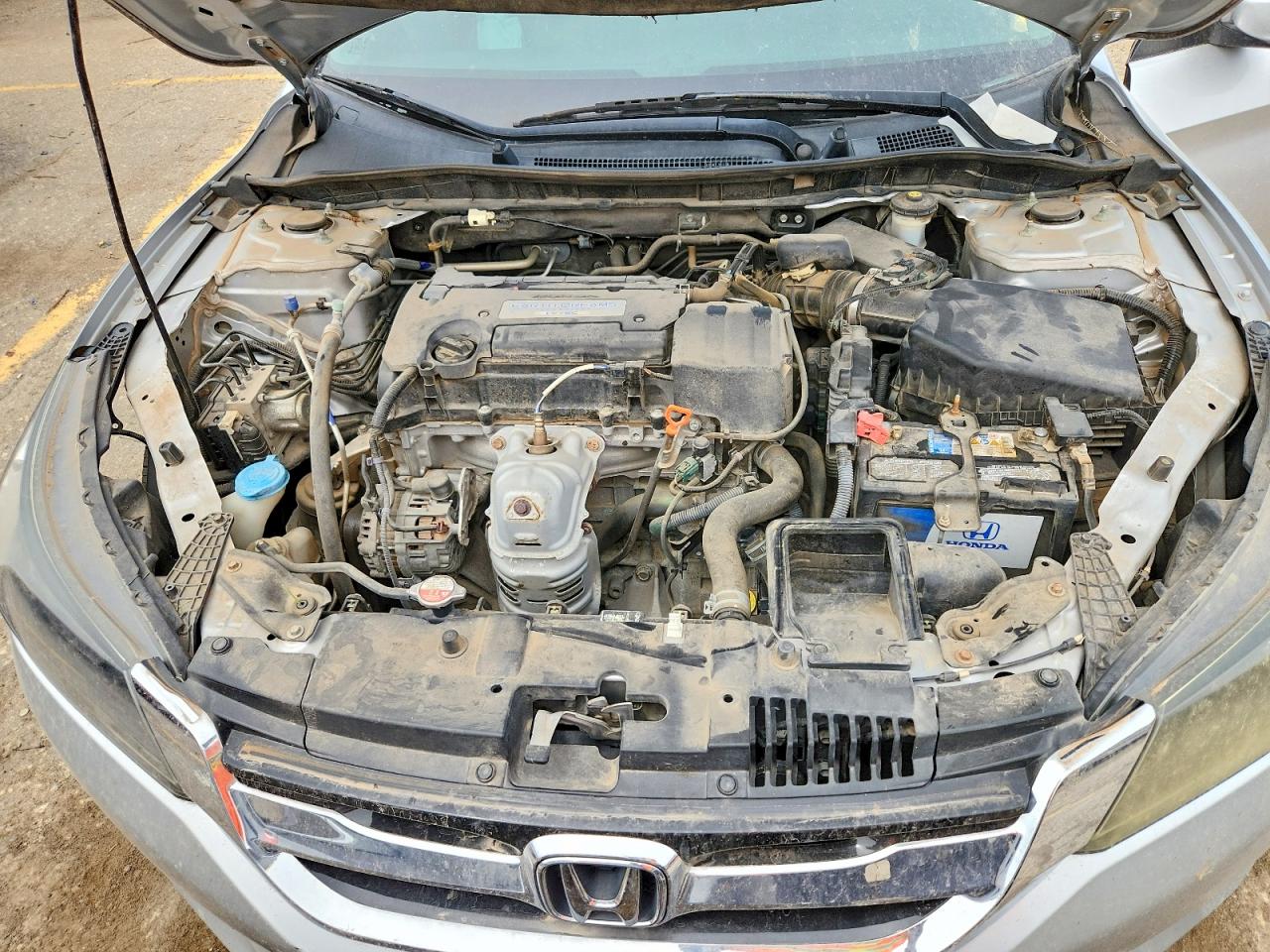 2015 Honda Accord Lx Silver vin: 1HGCR2F32FA147411