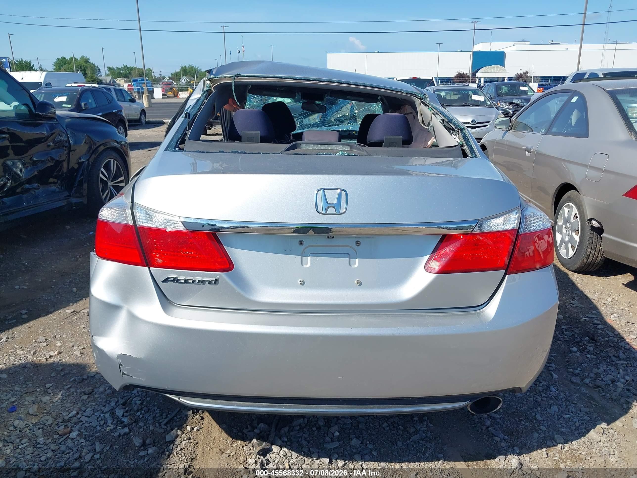 2015 Honda Accord Lx Silver vin: 1HGCR2F32FA160949