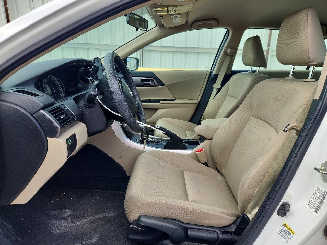 2015 Honda Accord Lx Белый vin: 1HGCR2F32FA172728