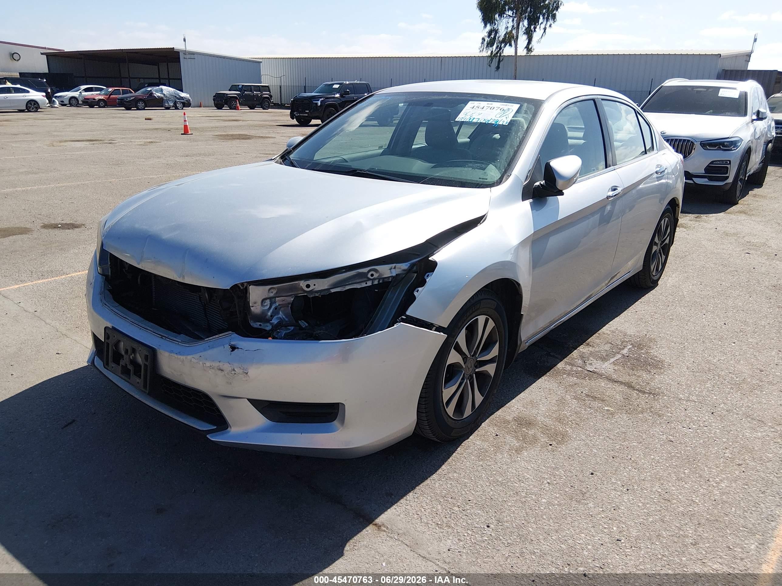 2015 Honda Accord Lx Silver vin: 1HGCR2F32FA187908