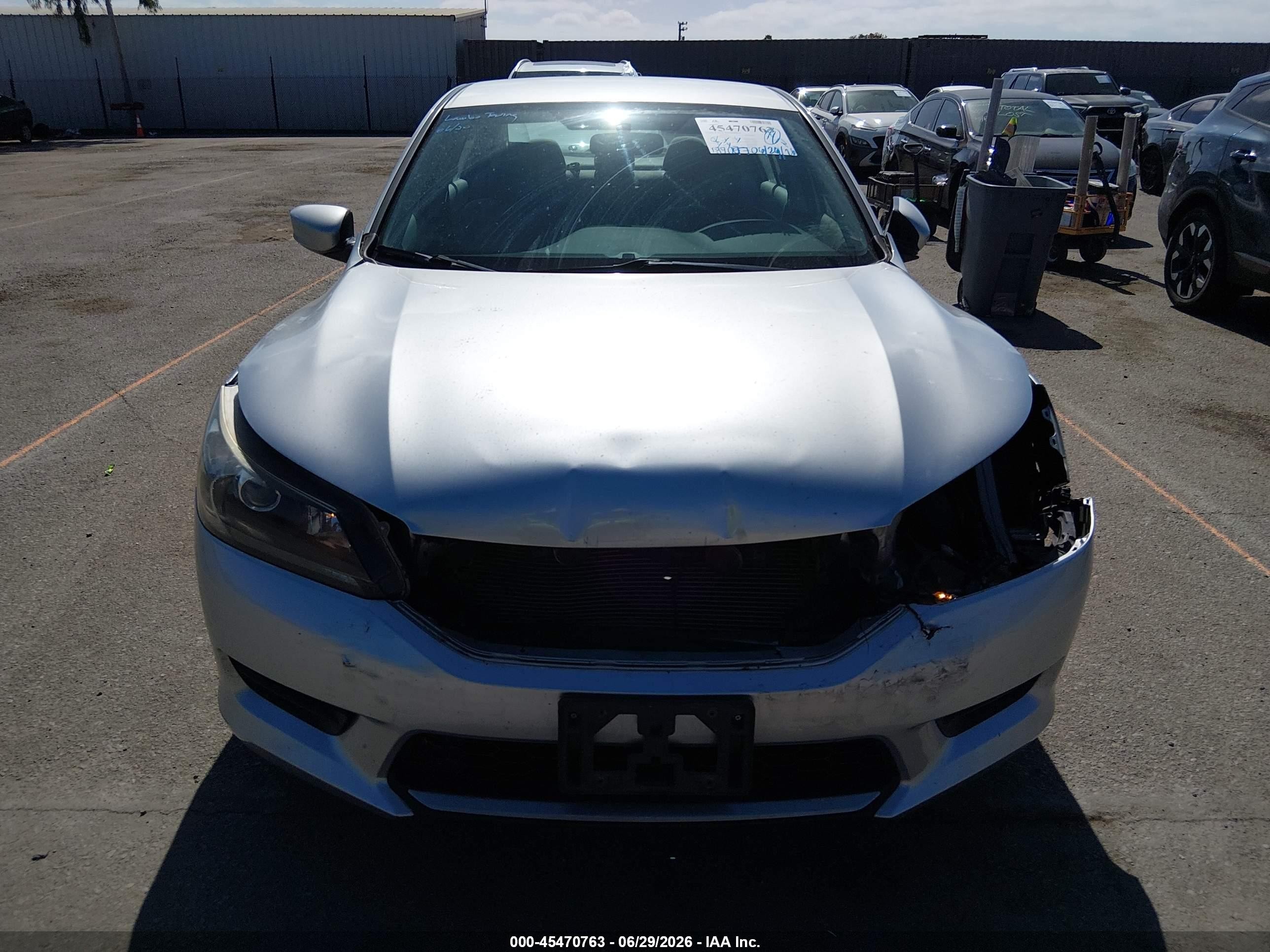 2015 Honda Accord Lx Silver vin: 1HGCR2F32FA187908