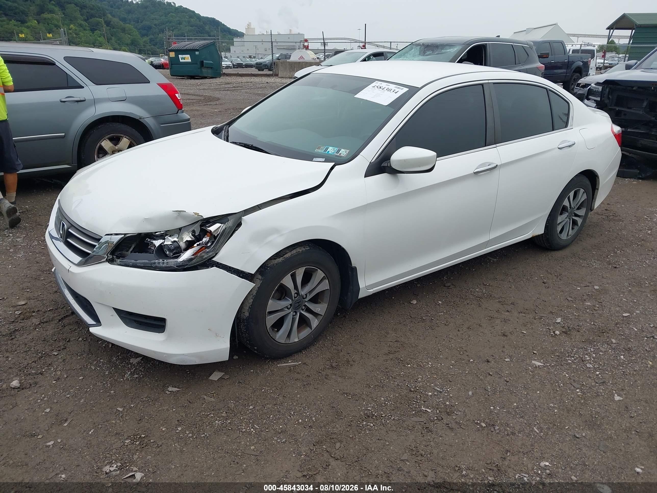 2015 Honda Accord Lx Белый vin: 1HGCR2F32FA190338