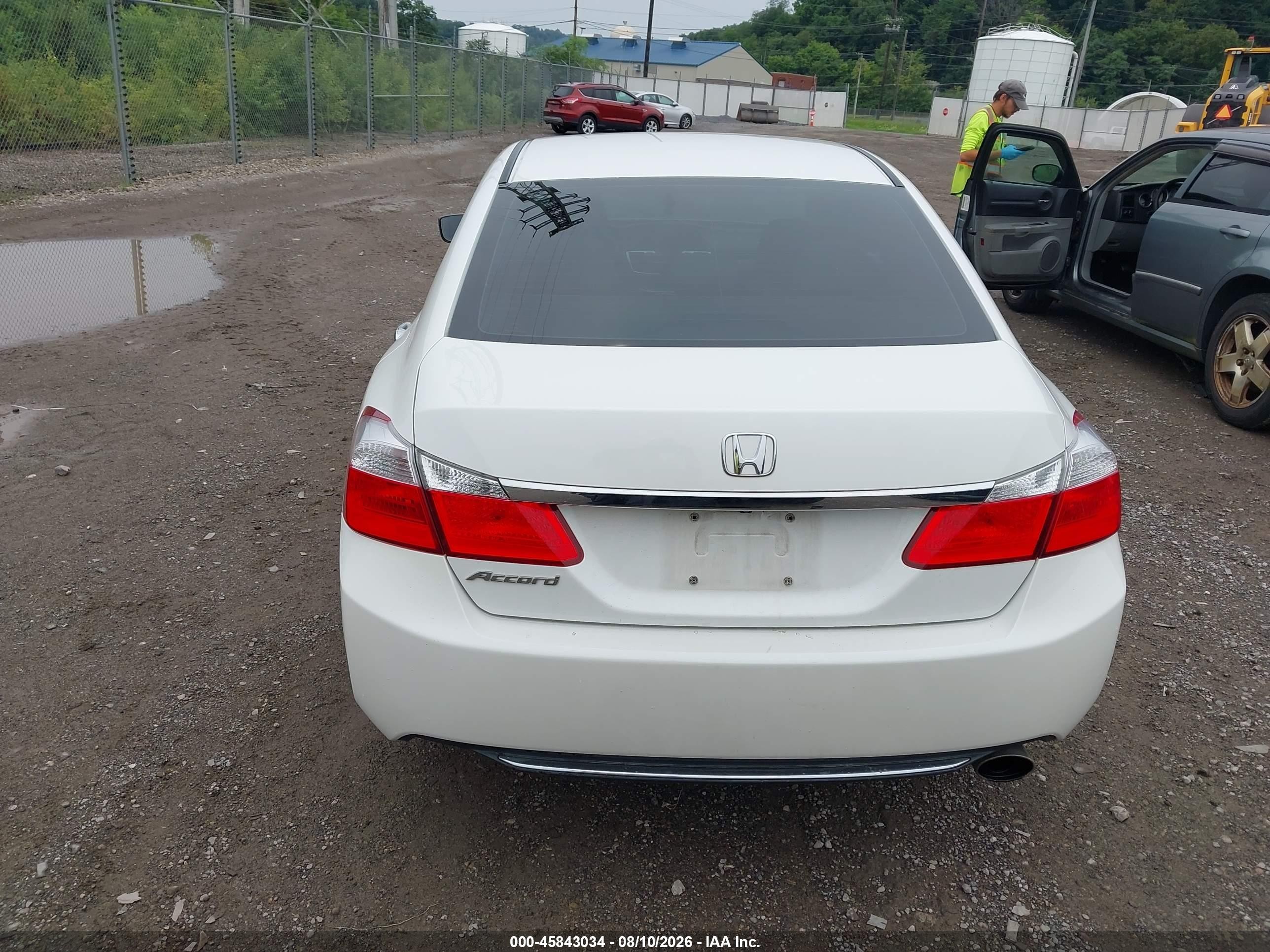 2015 Honda Accord Lx Белый vin: 1HGCR2F32FA190338