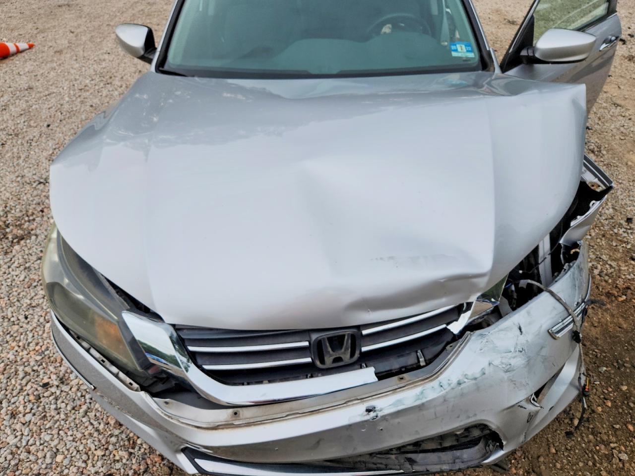 2015 Honda Accord Lx Silver vin: 1HGCR2F32FA196334