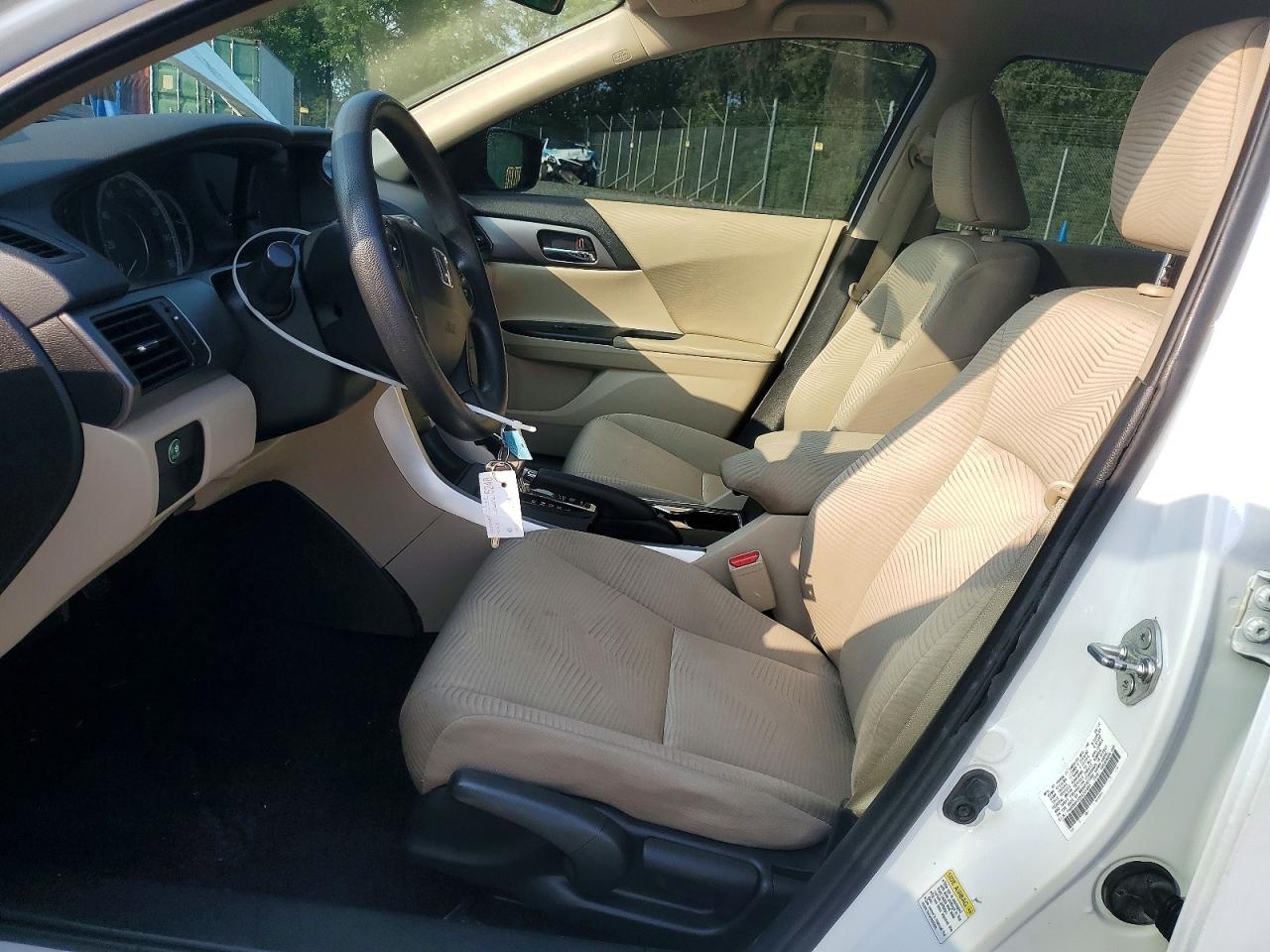 2015 Honda Accord Lx Белый vin: 1HGCR2F32FA204660