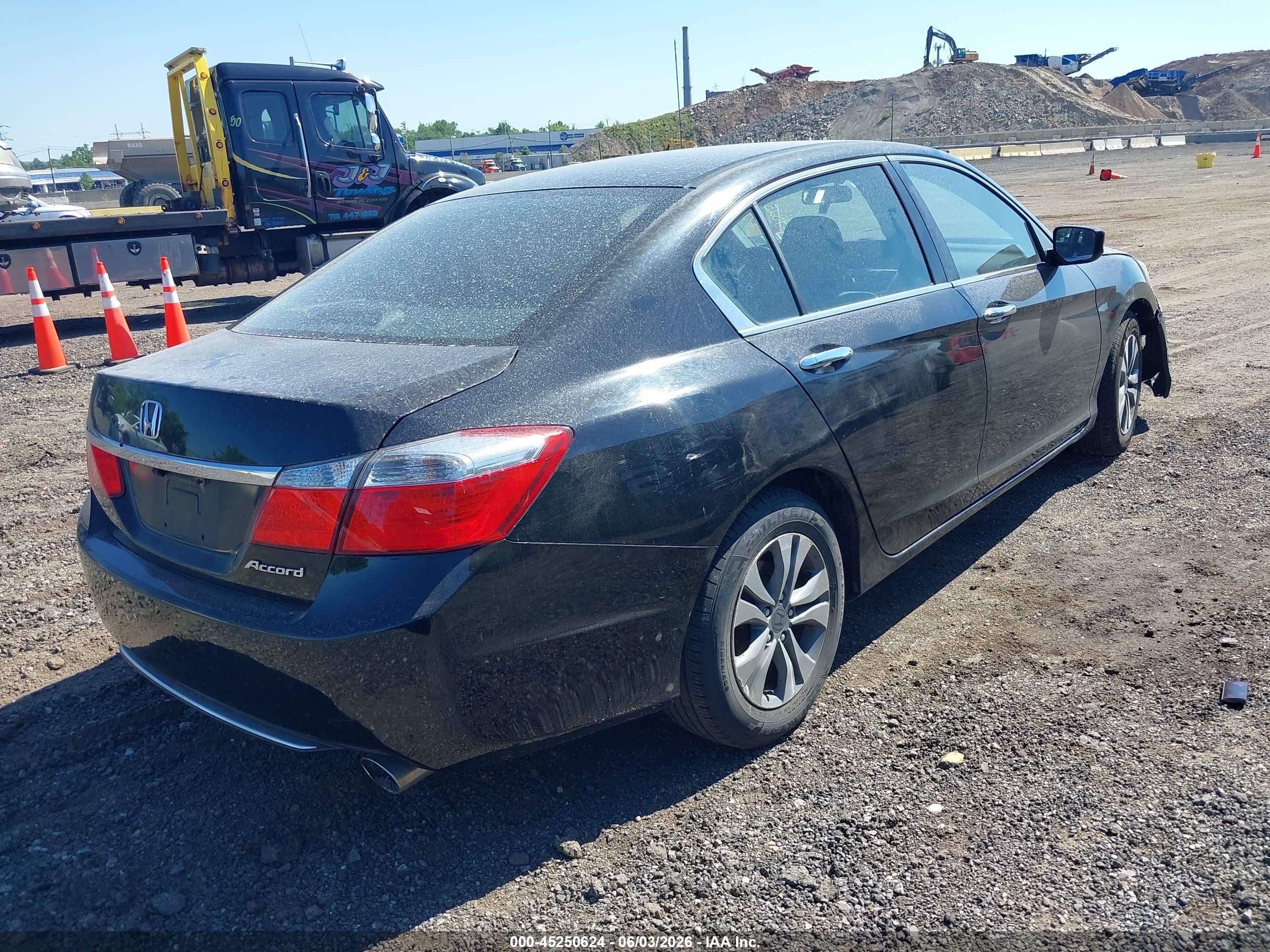 2015 Honda Accord Lx Черный vin: 1HGCR2F32FA209776