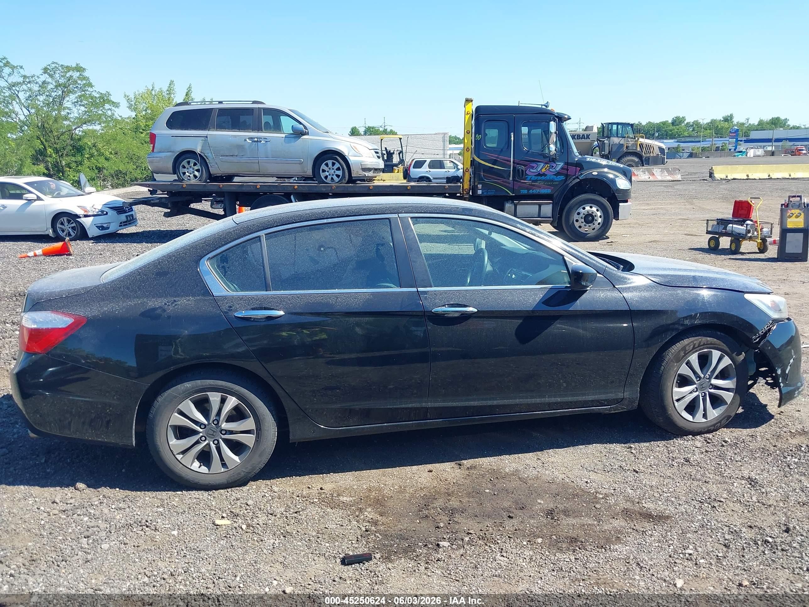 2015 Honda Accord Lx Черный vin: 1HGCR2F32FA209776