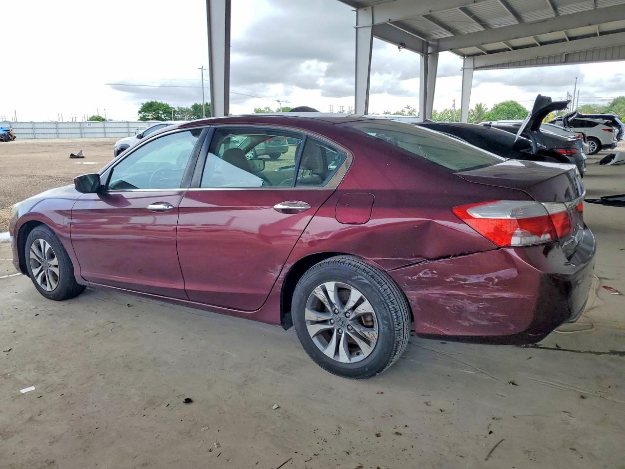 2015 Honda Accord Lx Burgundy vin: 1HGCR2F32FA209938