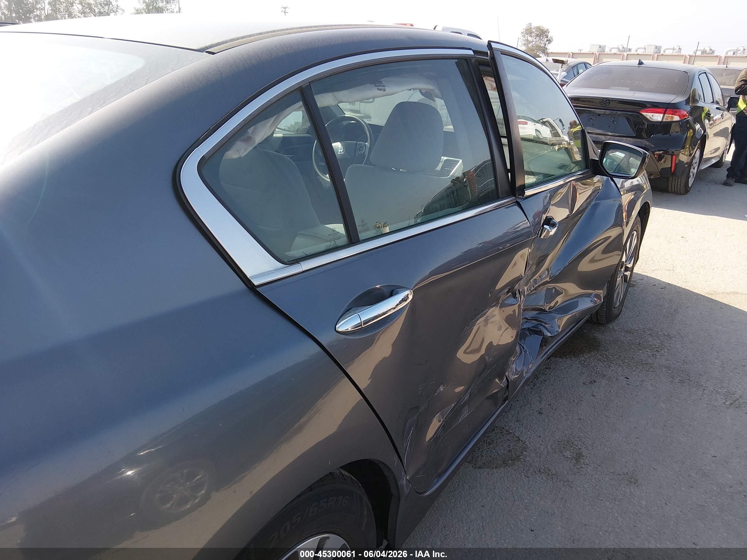 2015 Honda Accord Lx Gray vin: 1HGCR2F32FA240591