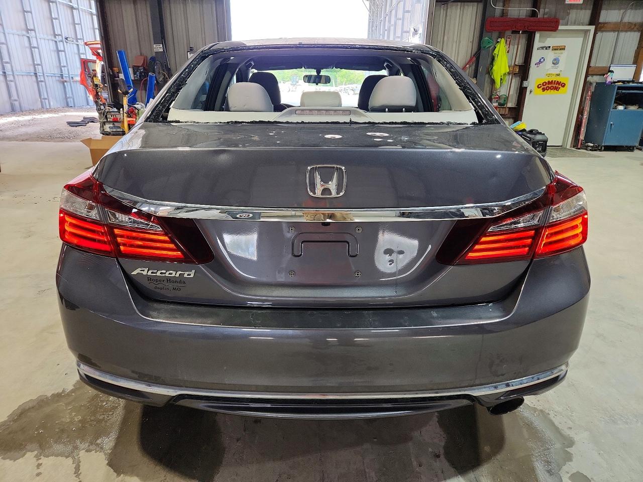 2016 Honda Accord Lx Gray vin: 1HGCR2F32GA001267