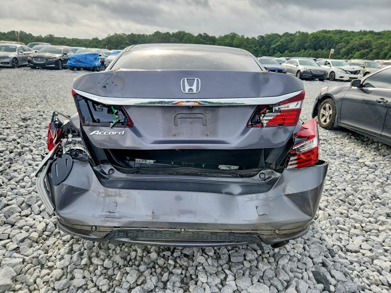 2017 Honda Accord Lx Gray vin: 1HGCR2F32HA194084