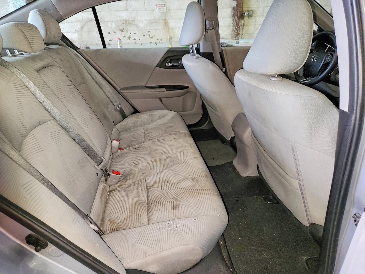 2017 Honda Accord Lx Серебряный vin: 1HGCR2F32HA287462