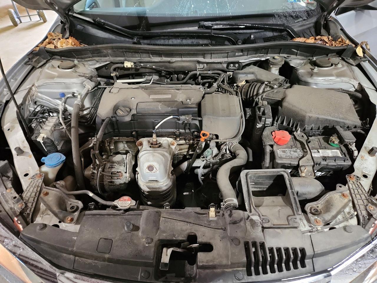 2017 Honda Accord Lx Серебряный vin: 1HGCR2F32HA287462