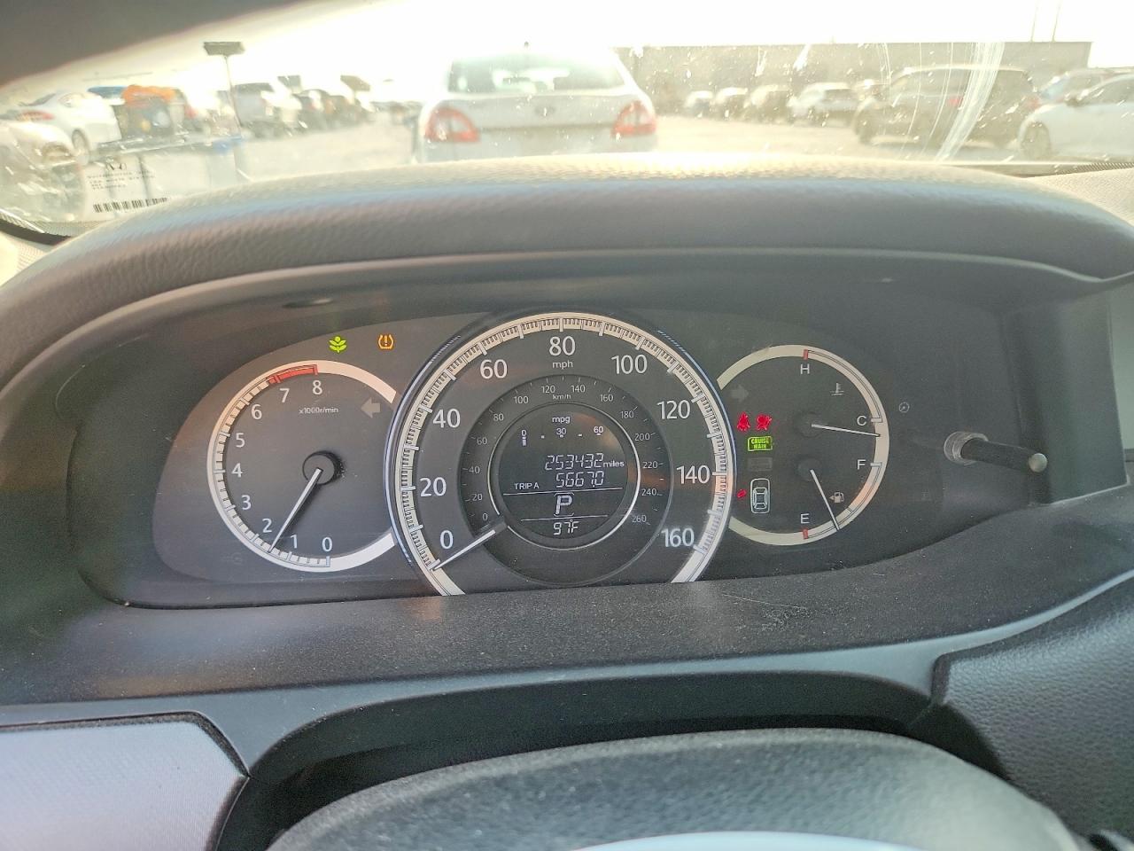 2013 Honda Accord Lx Silver vin: 1HGCR2F33DA015710