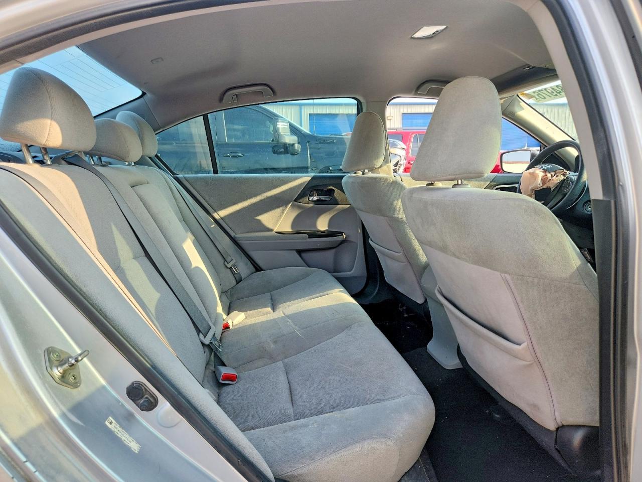 2013 Honda Accord Lx Silver vin: 1HGCR2F33DA015710
