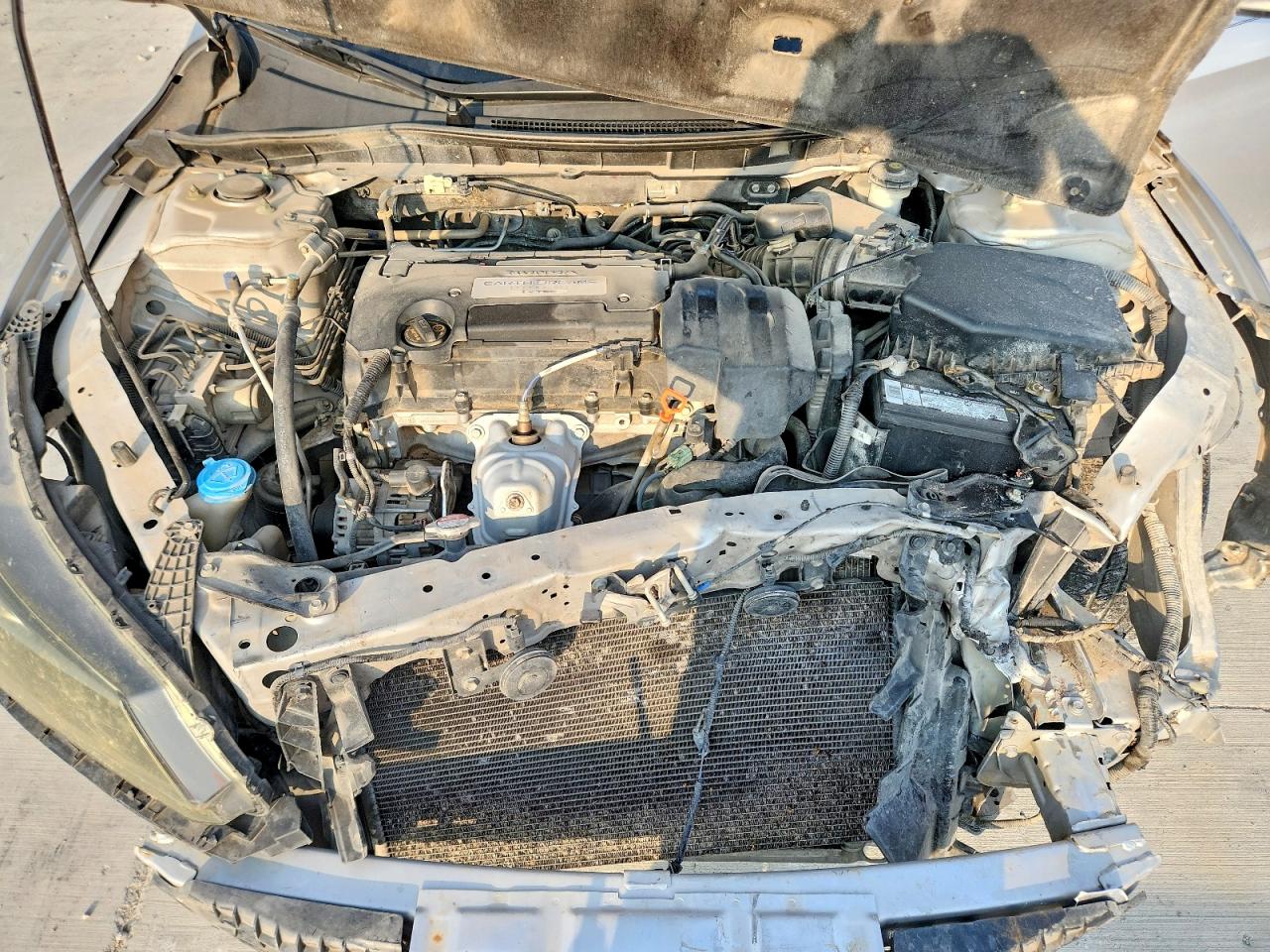 2013 Honda Accord Lx Silver vin: 1HGCR2F33DA015710