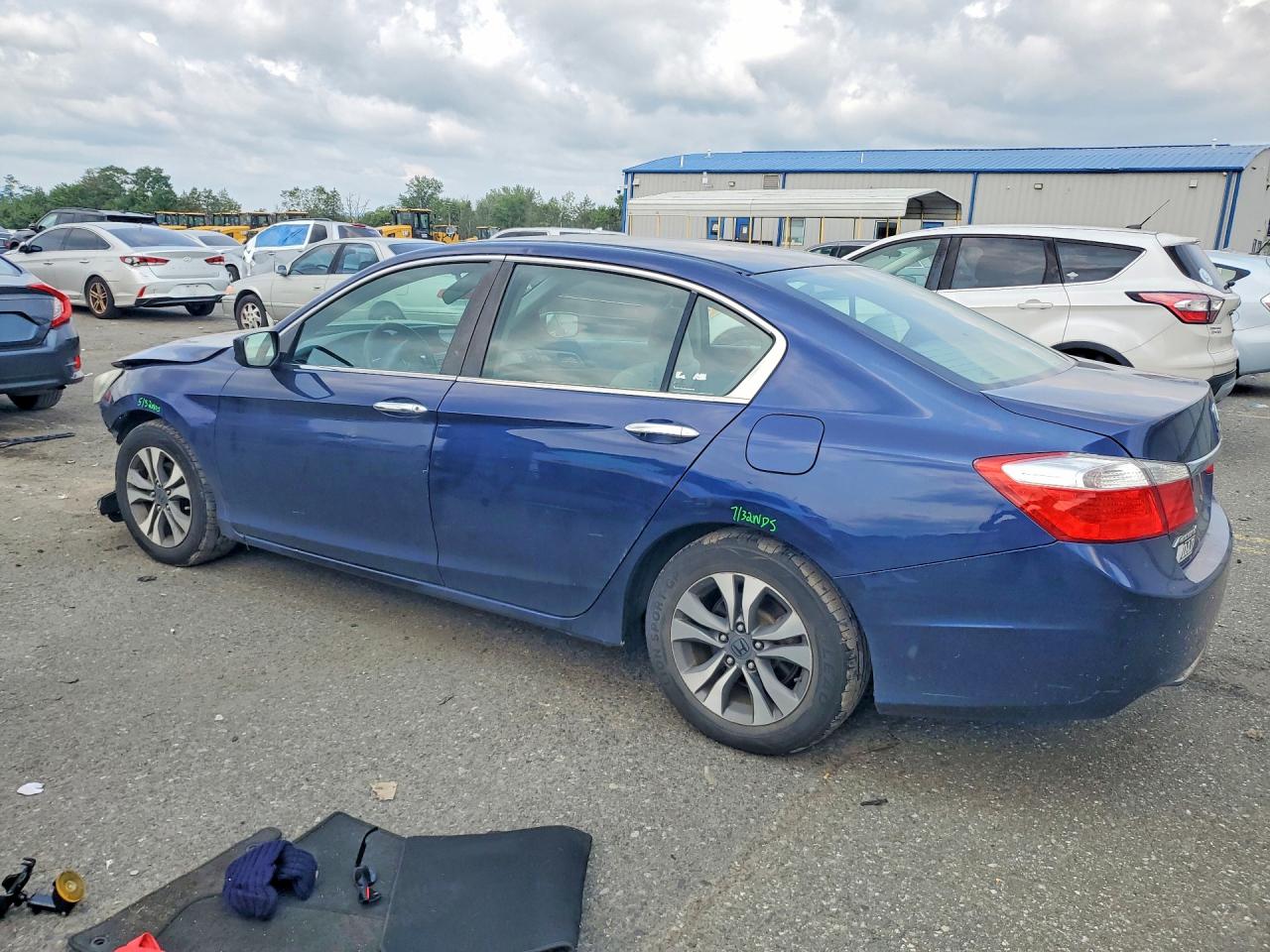 2013 Honda Accord Lx Blue vin: 1HGCR2F33DA064938