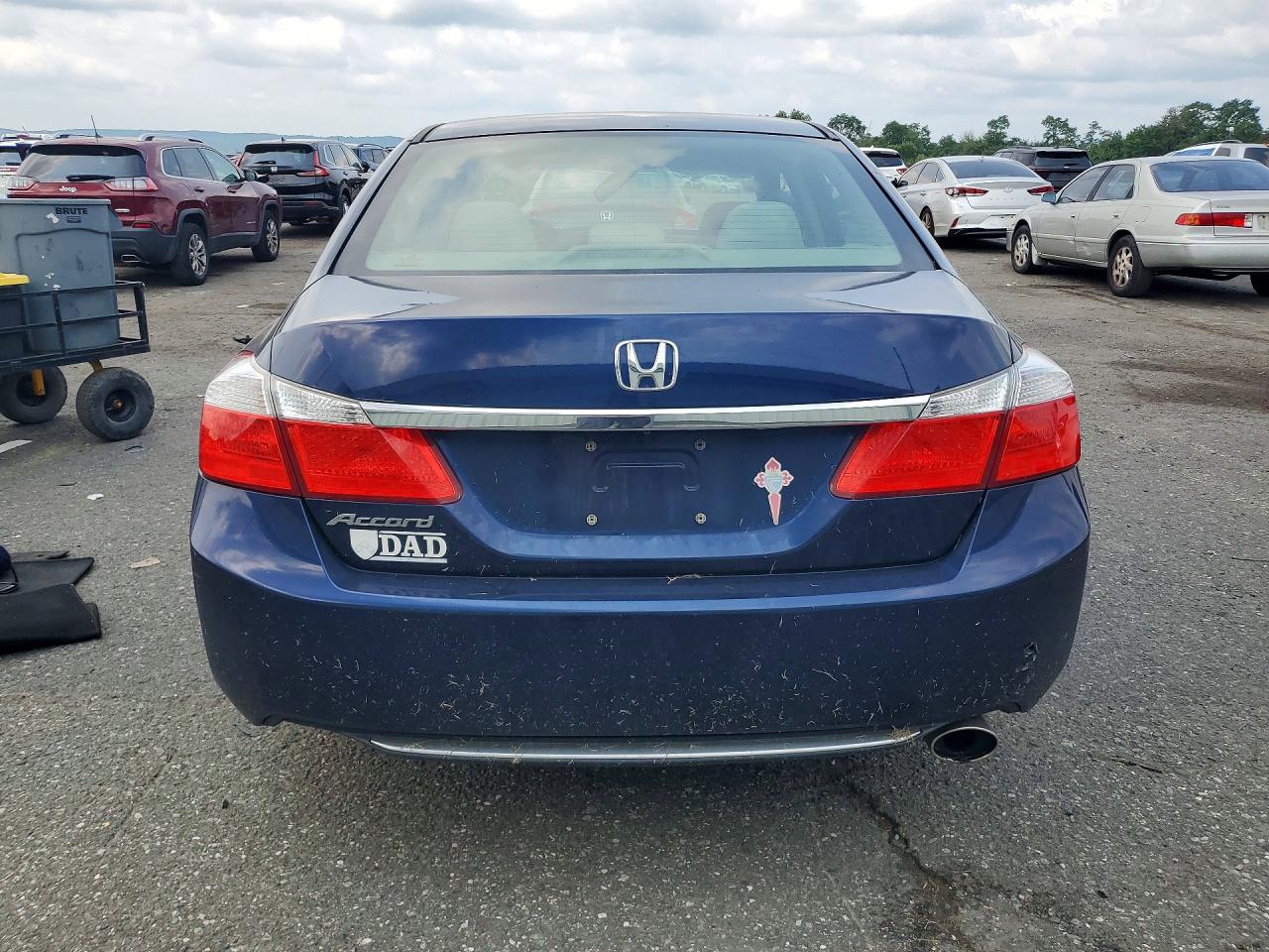 2013 Honda Accord Lx Blue vin: 1HGCR2F33DA064938