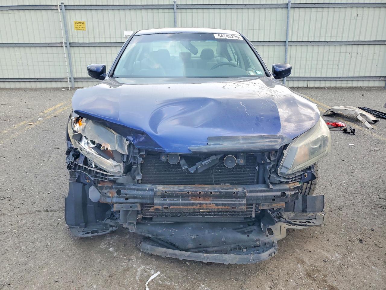 2013 Honda Accord Lx Blue vin: 1HGCR2F33DA064938