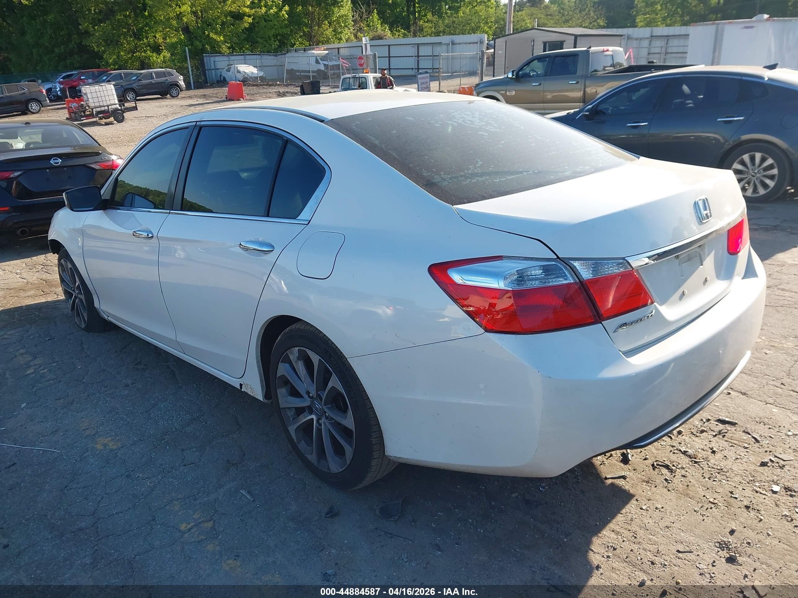 2013 Honda Accord Lx White vin: 1HGCR2F33DA076068