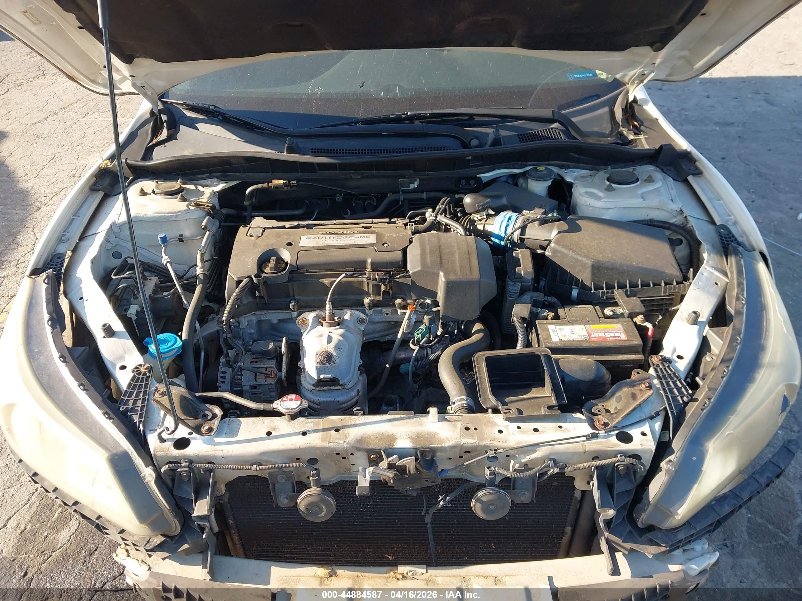 2013 Honda Accord Lx White vin: 1HGCR2F33DA076068