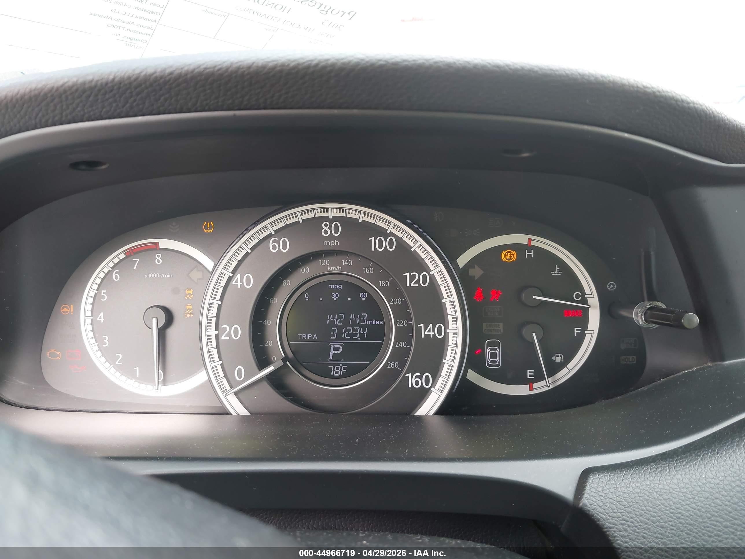 2013 Honda Accord Lx White vin: 1HGCR2F33DA097955