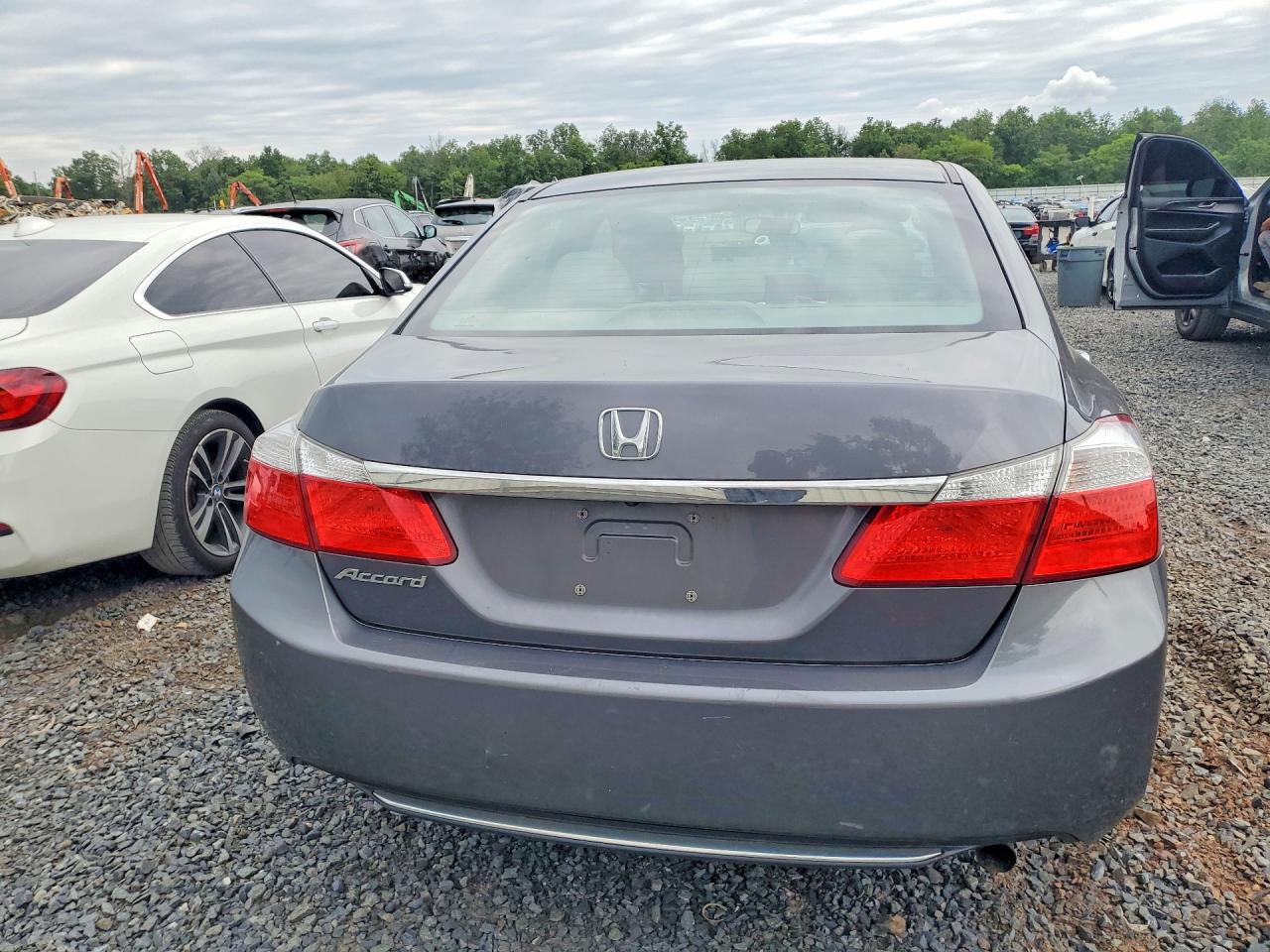 2013 Honda Accord Lx Gray vin: 1HGCR2F33DA135295