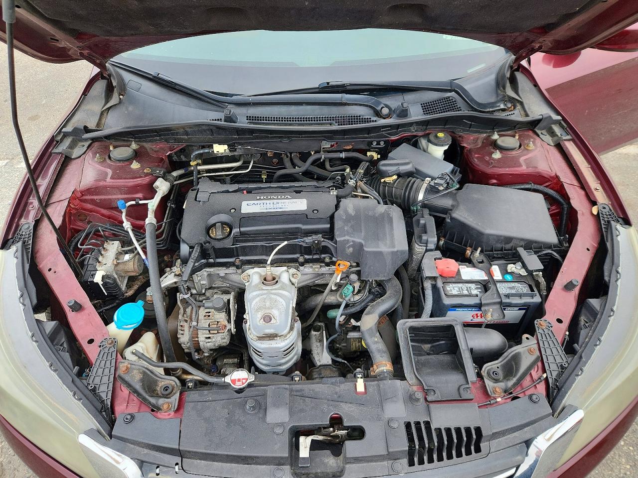 2013 Honda Accord Lx Burgundy vin: 1HGCR2F33DA135846