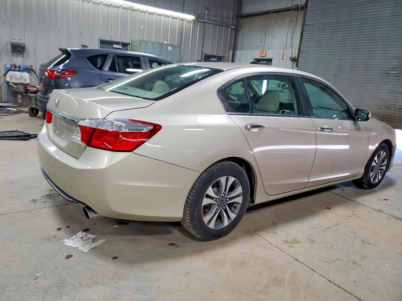 2013 Honda Accord Lx Beige vin: 1HGCR2F33DA145941