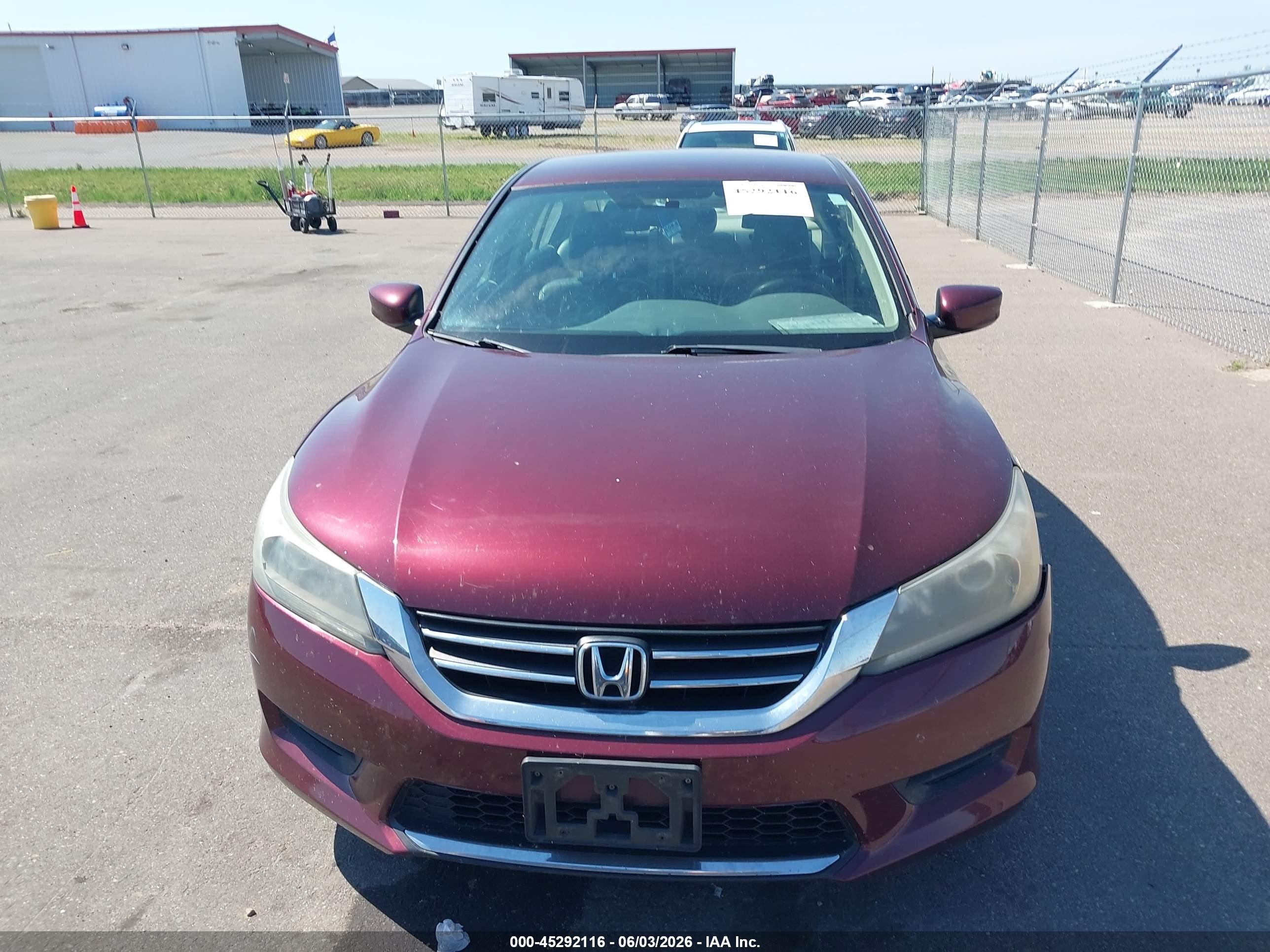 2013 Honda Accord Lx Maroon vin: 1HGCR2F33DA163856