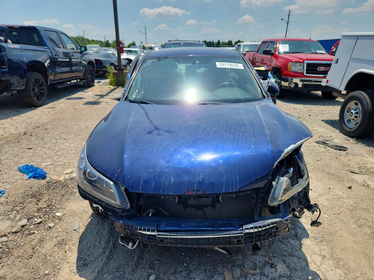 2013 Honda Accord Lx Blue vin: 1HGCR2F33DA164098