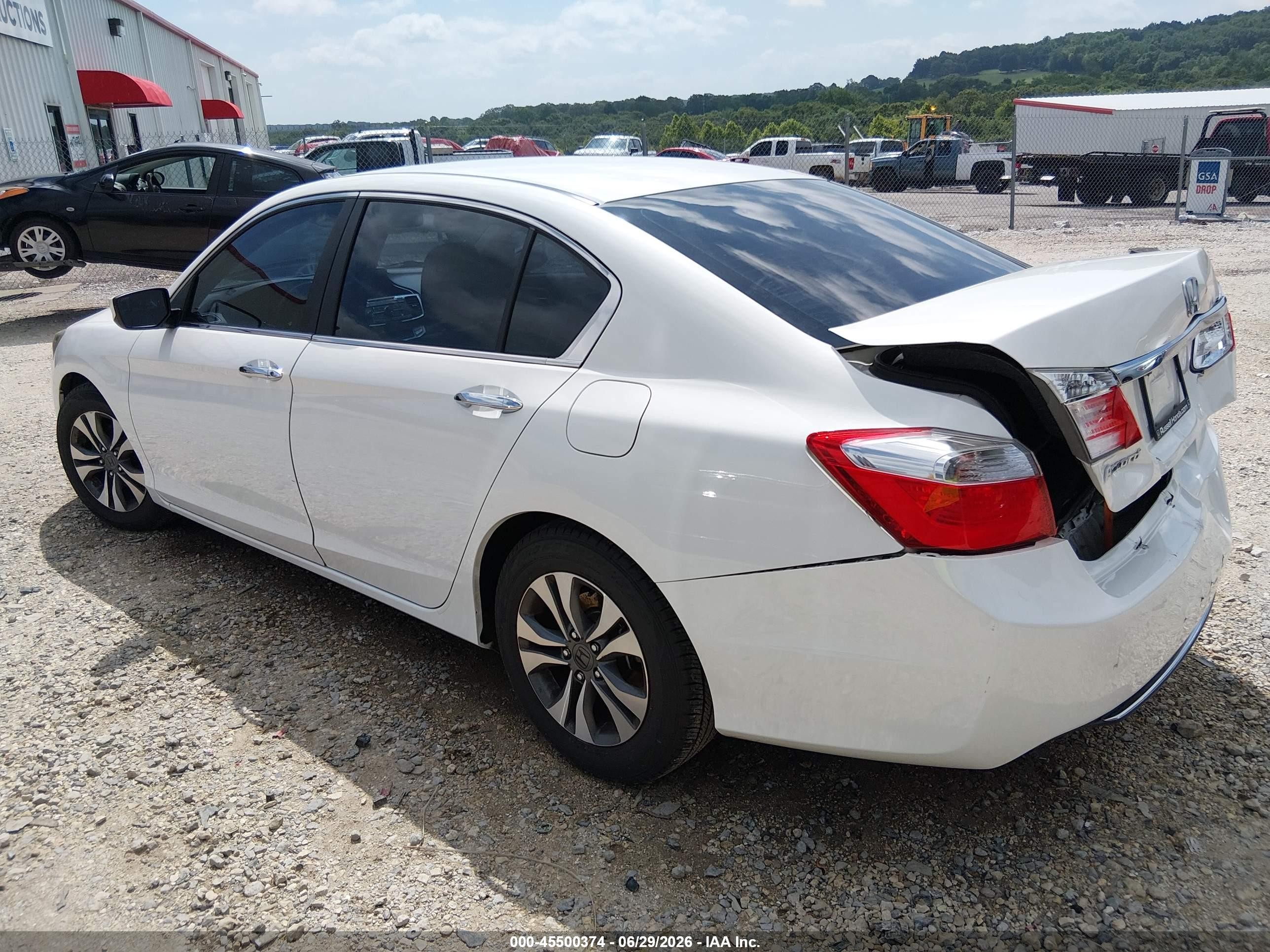 2013 Honda Accord Lx White vin: 1HGCR2F33DA191107