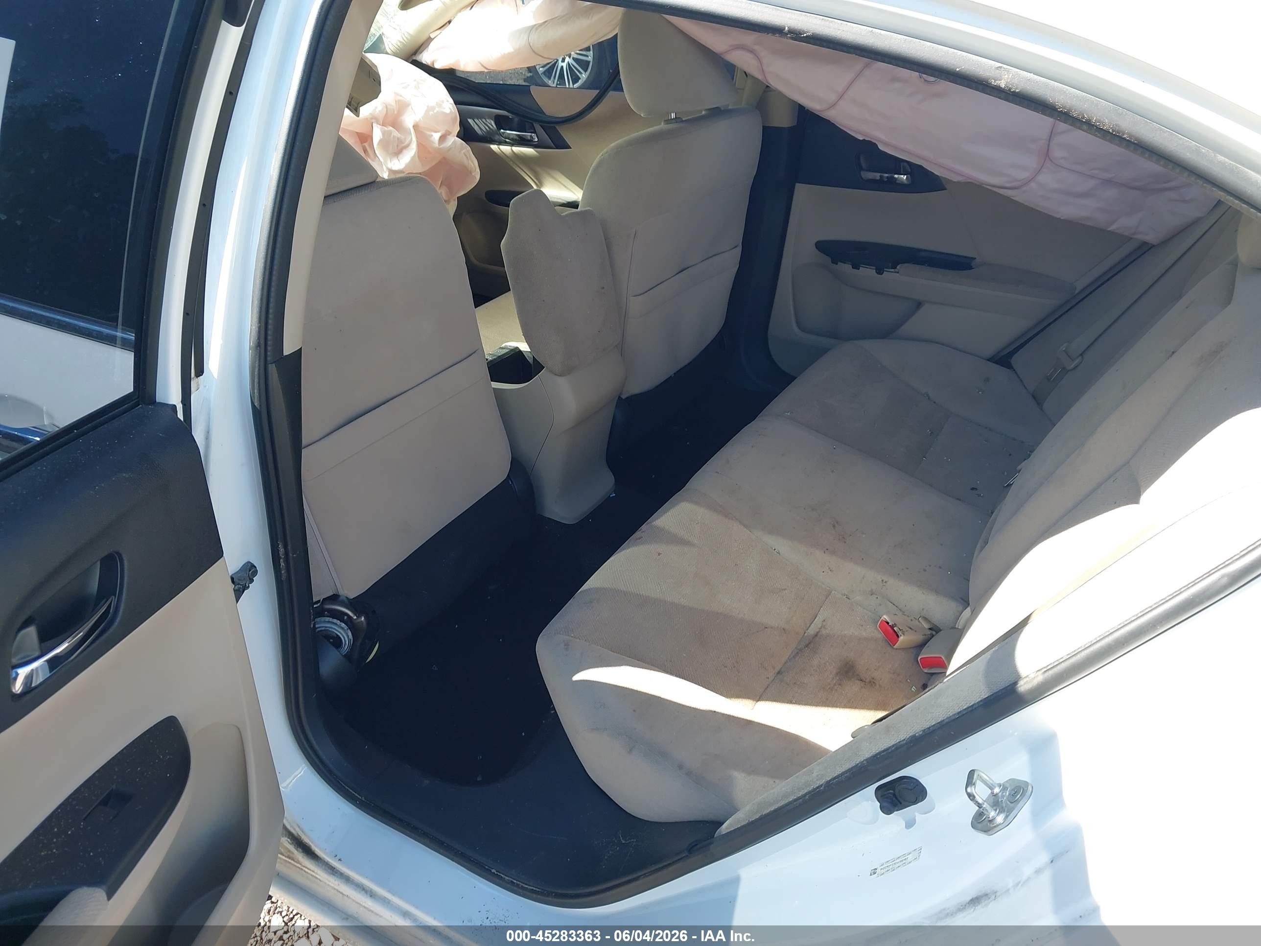 2013 Honda Accord Lx Белый vin: 1HGCR2F33DA199160