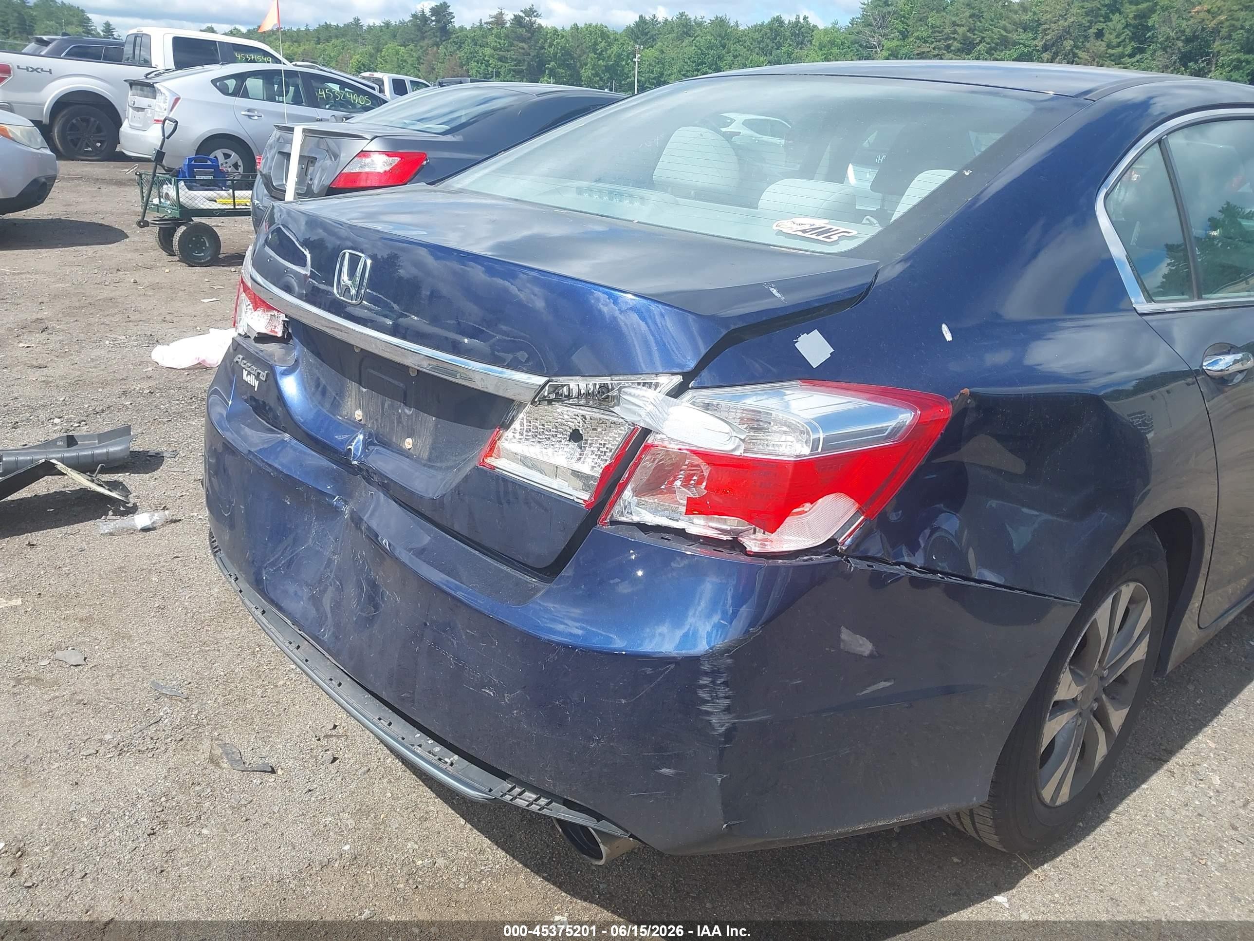 2013 Honda Accord Lx Blue vin: 1HGCR2F33DA274794
