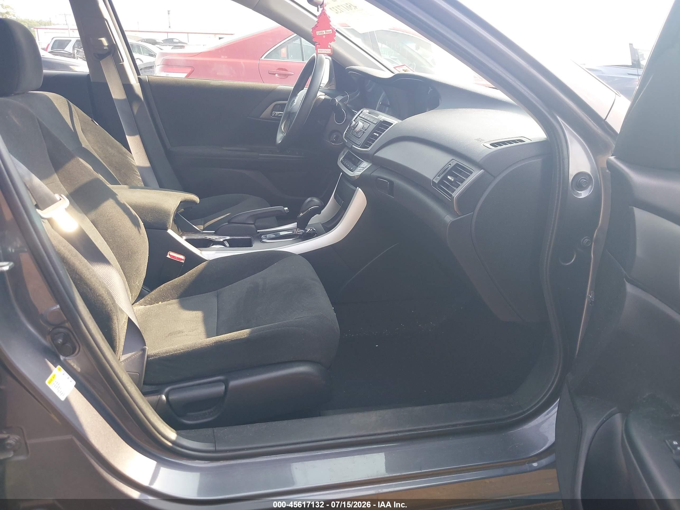 2013 Honda Accord Lx Gray vin: 1HGCR2F33DA282149