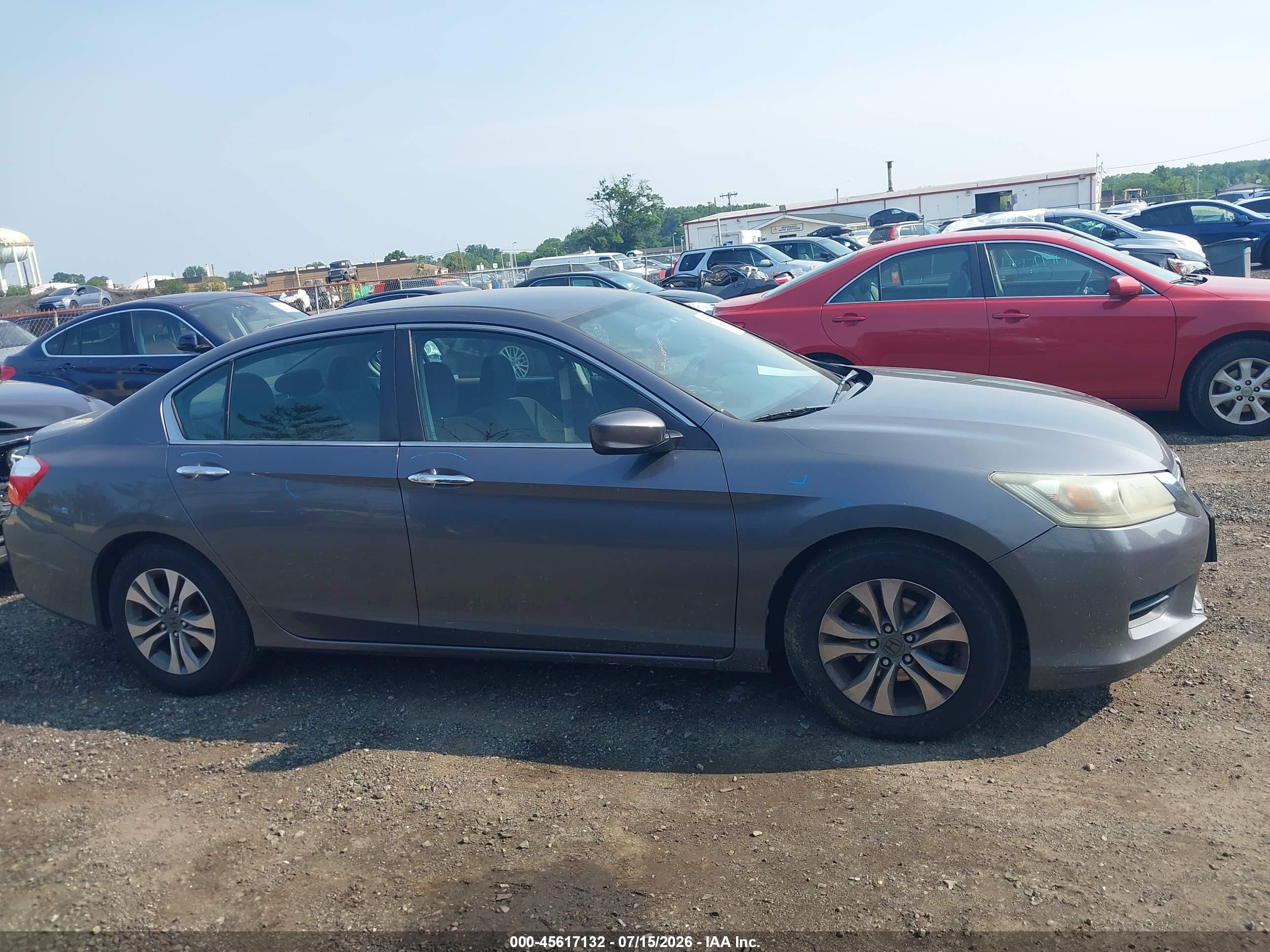 2013 Honda Accord Lx Gray vin: 1HGCR2F33DA282149