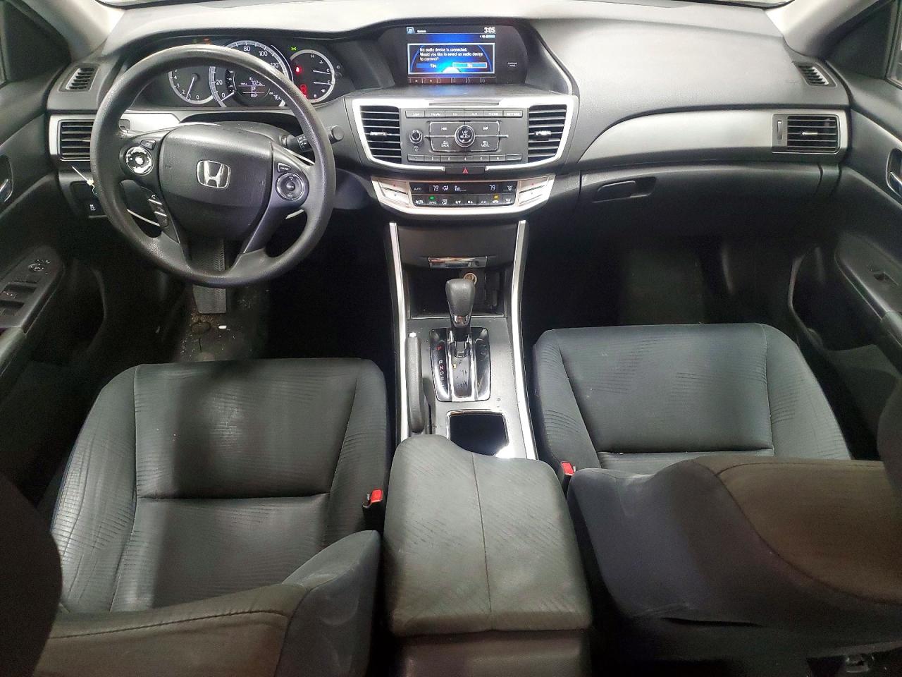 2014 Honda Accord Lx Silver vin: 1HGCR2F33EA022142