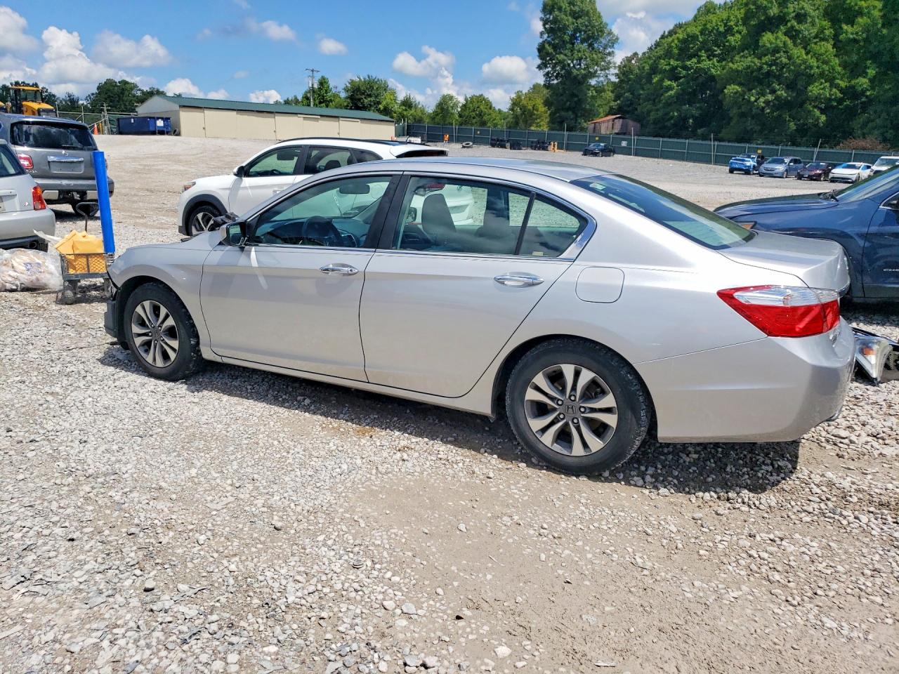 2014 Honda Accord Lx Silver vin: 1HGCR2F33EA070417