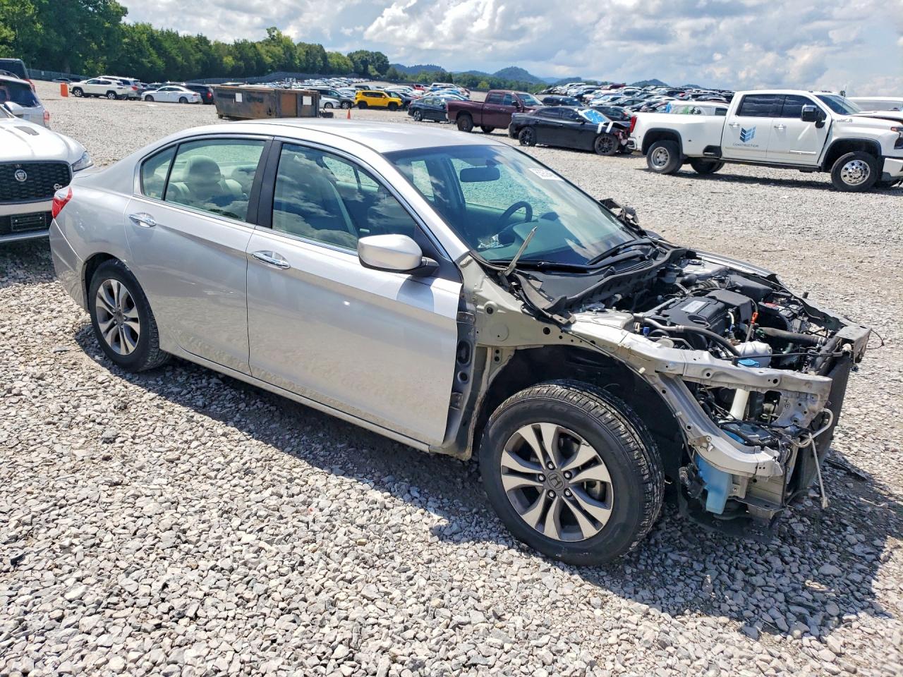 2014 Honda Accord Lx Silver vin: 1HGCR2F33EA070417