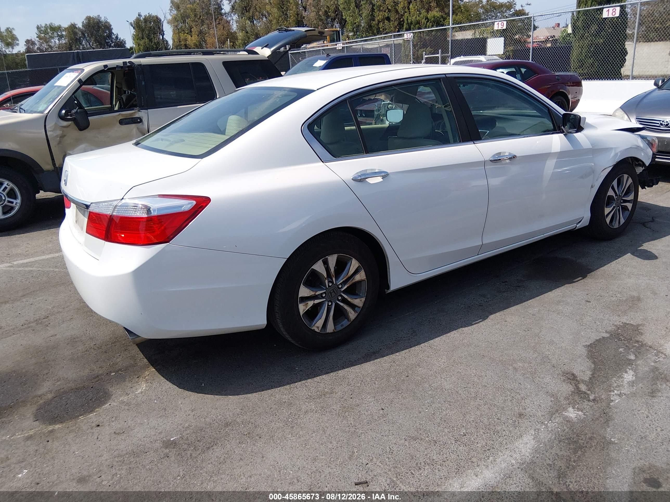 2014 Honda Accord Lx White vin: 1HGCR2F33EA196728
