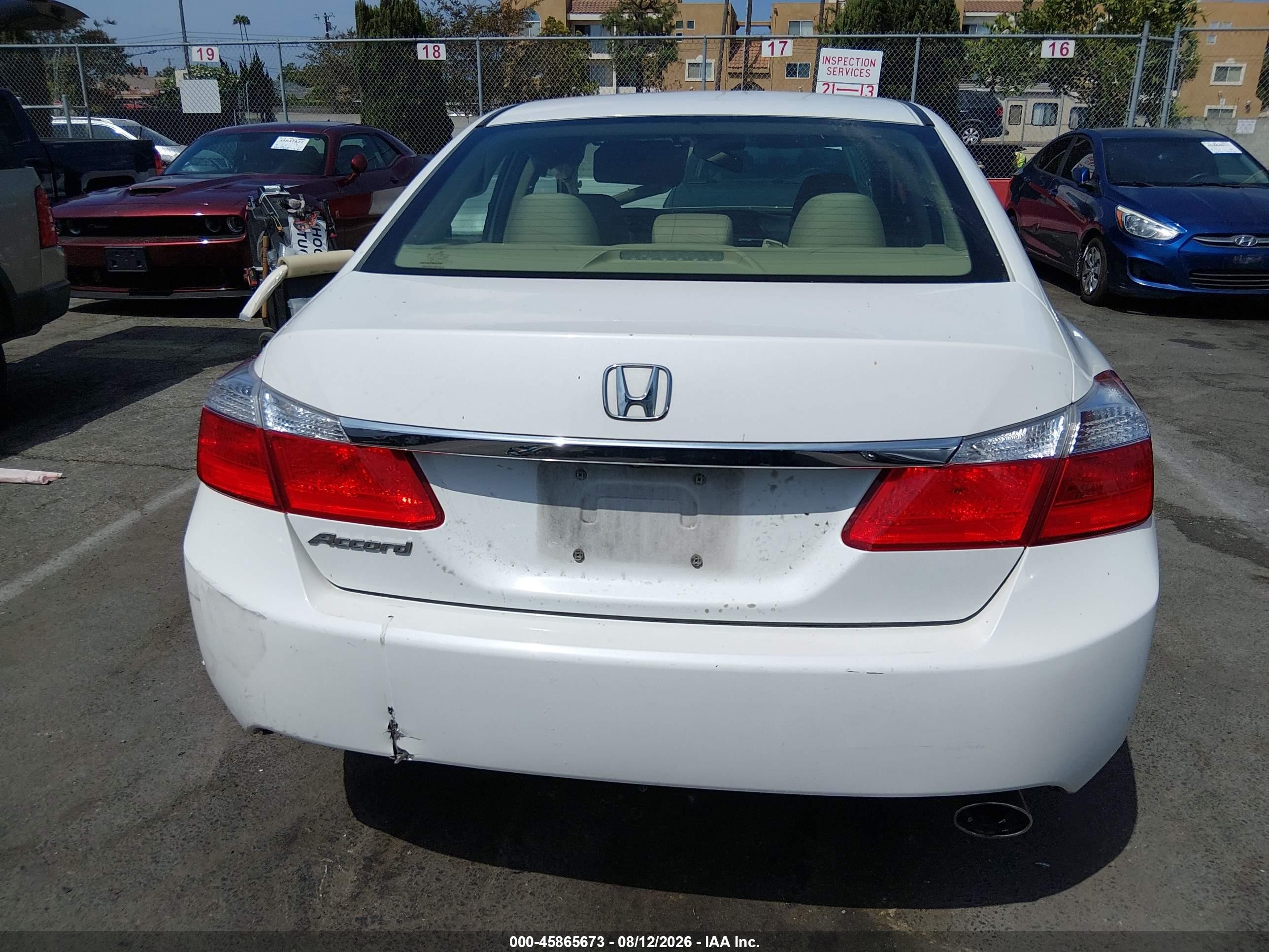 2014 Honda Accord Lx White vin: 1HGCR2F33EA196728
