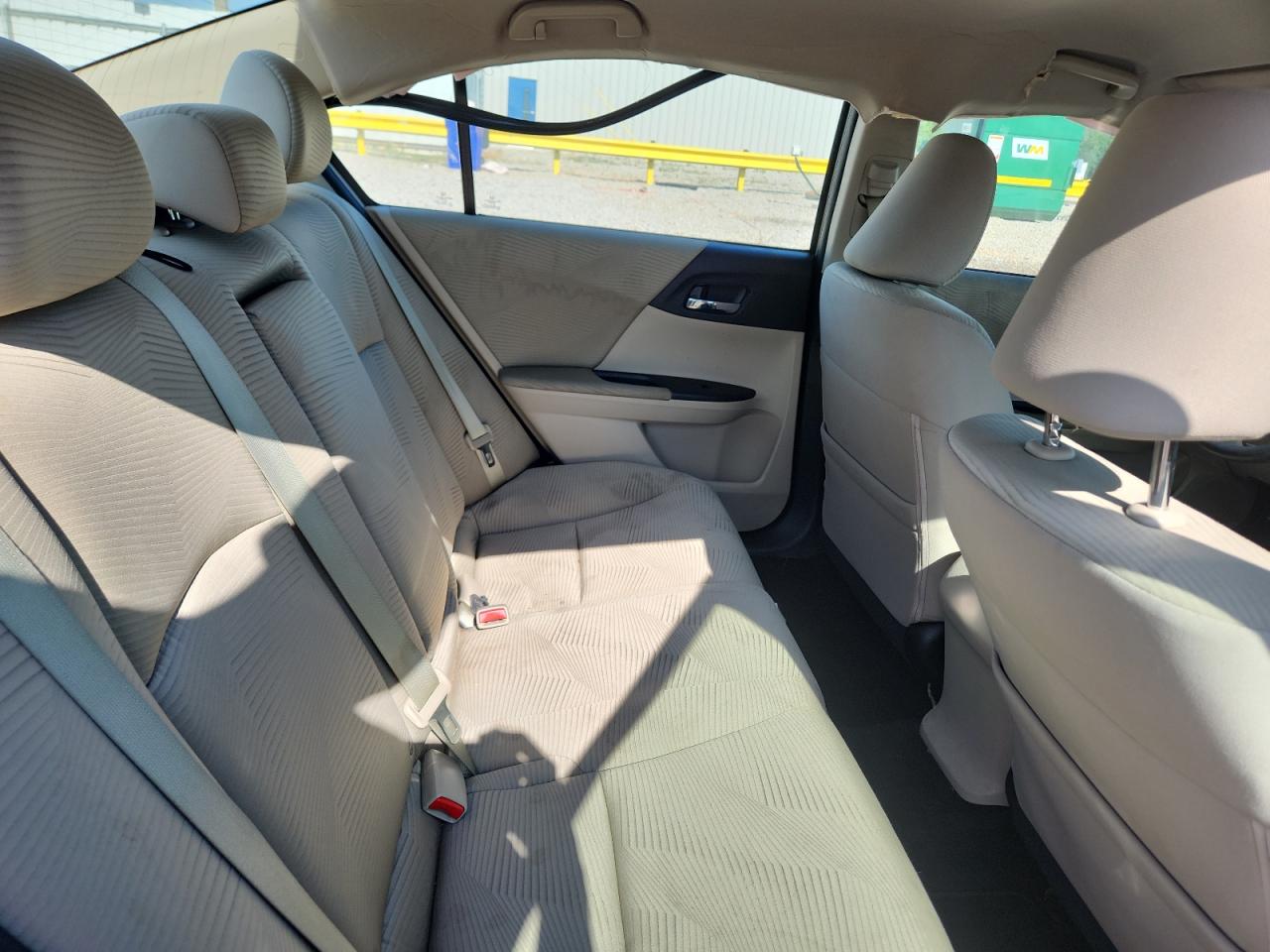 2015 Honda Accord Бежевый vin: 1HGCR2F33FA029920