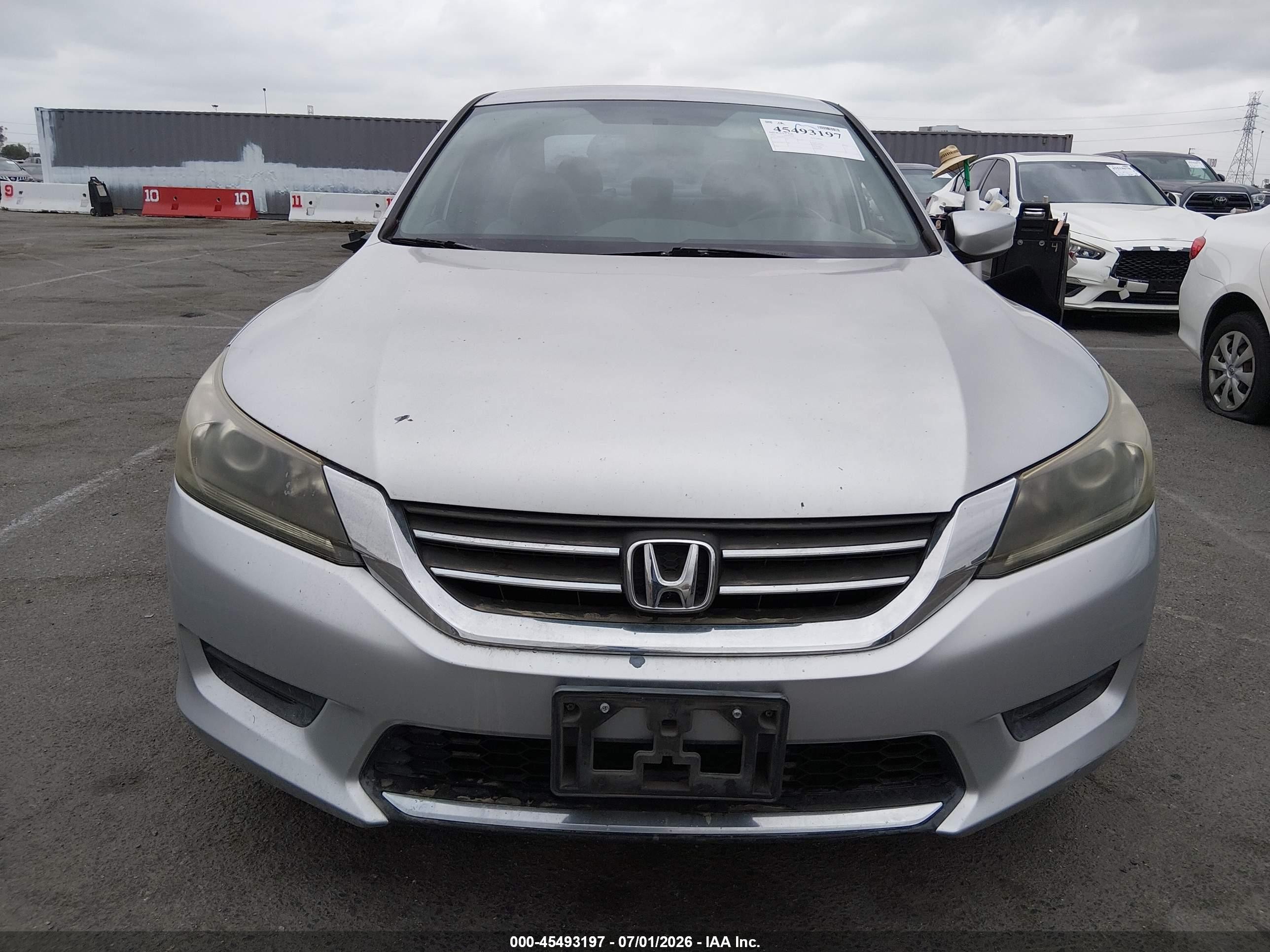 2015 Honda Accord Lx Silver vin: 1HGCR2F33FA033210