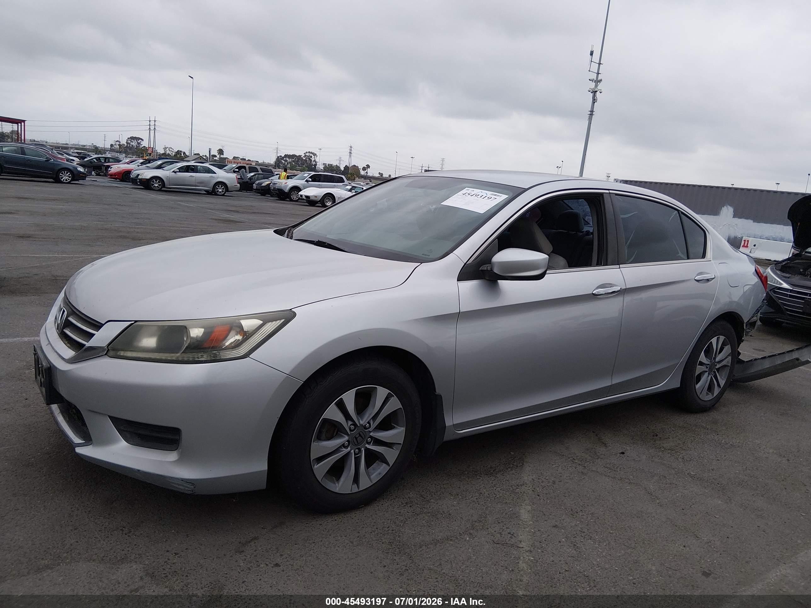 2015 Honda Accord Lx Silver vin: 1HGCR2F33FA033210