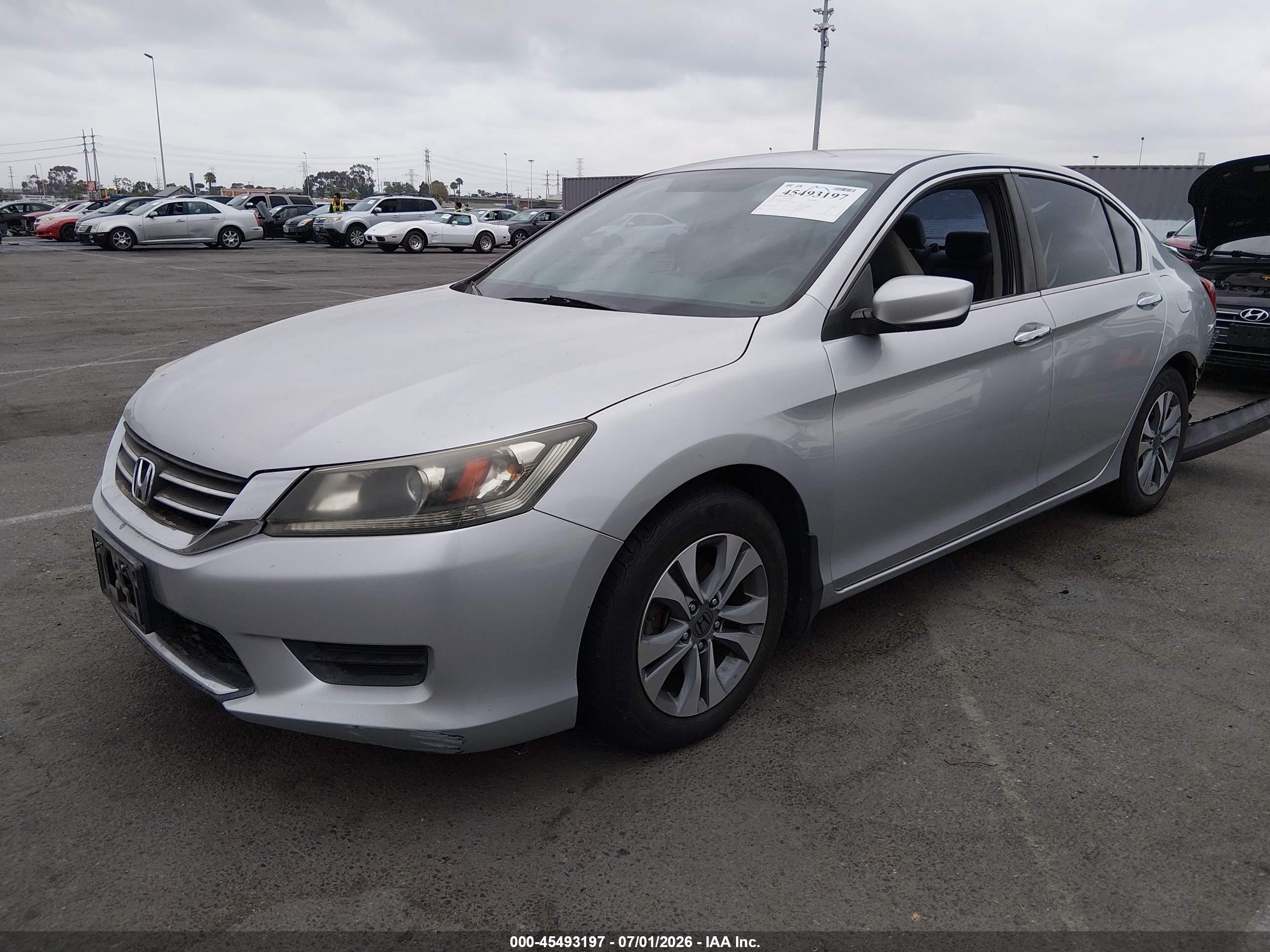 2015 Honda Accord Lx Silver vin: 1HGCR2F33FA033210