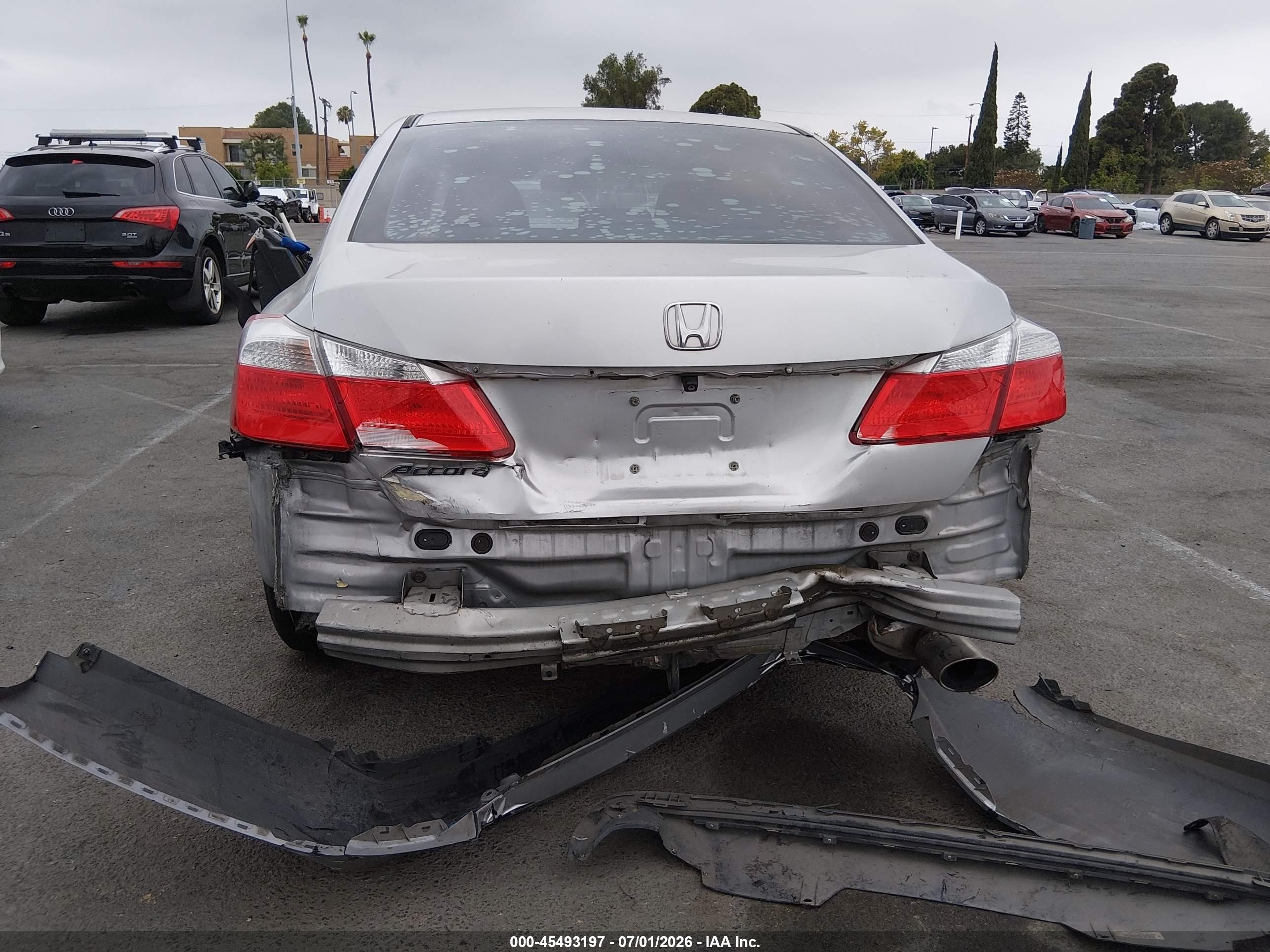 2015 Honda Accord Lx Silver vin: 1HGCR2F33FA033210