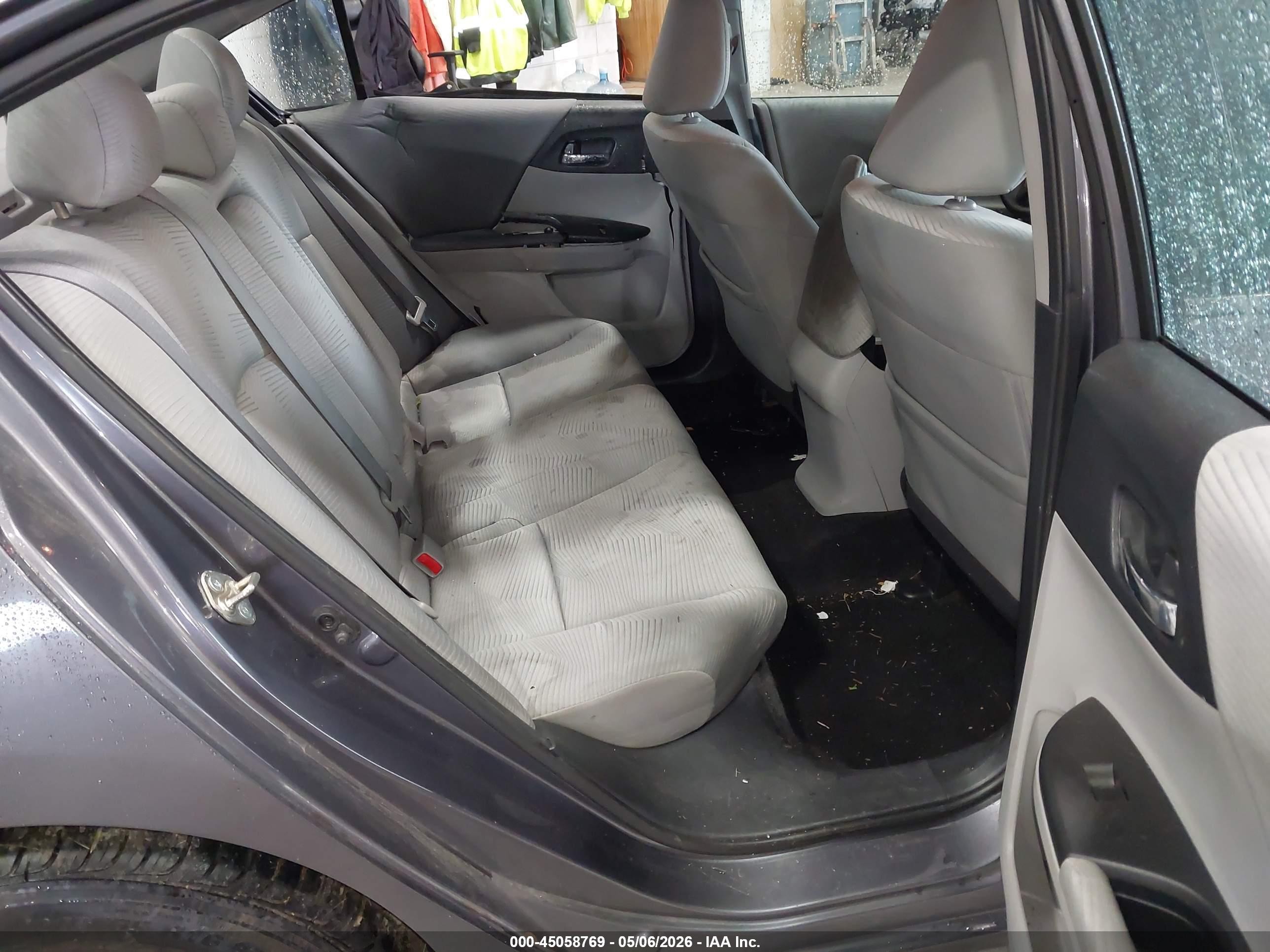2015 Honda Accord Lx Gray vin: 1HGCR2F33FA039993