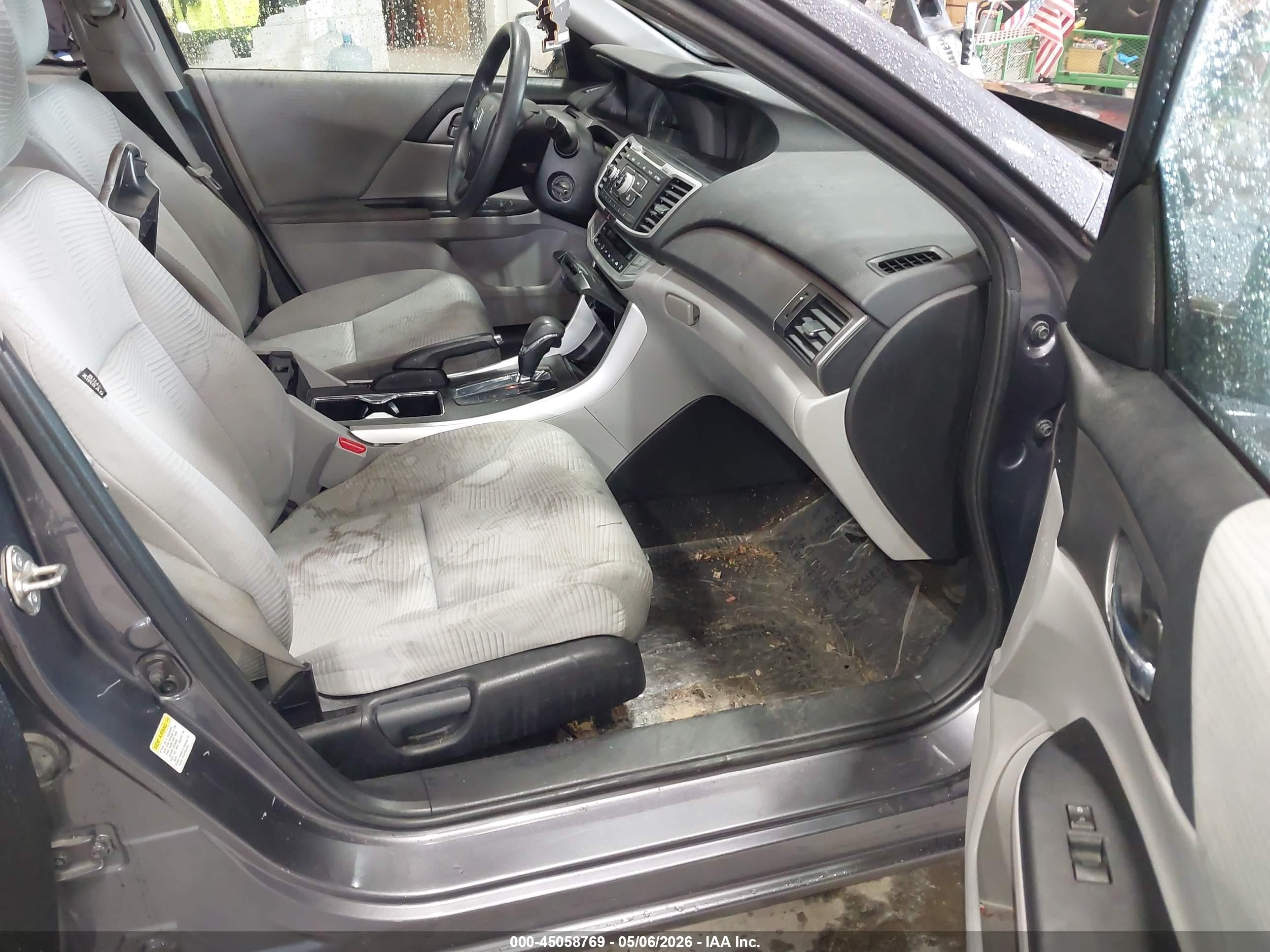 2015 Honda Accord Lx Gray vin: 1HGCR2F33FA039993